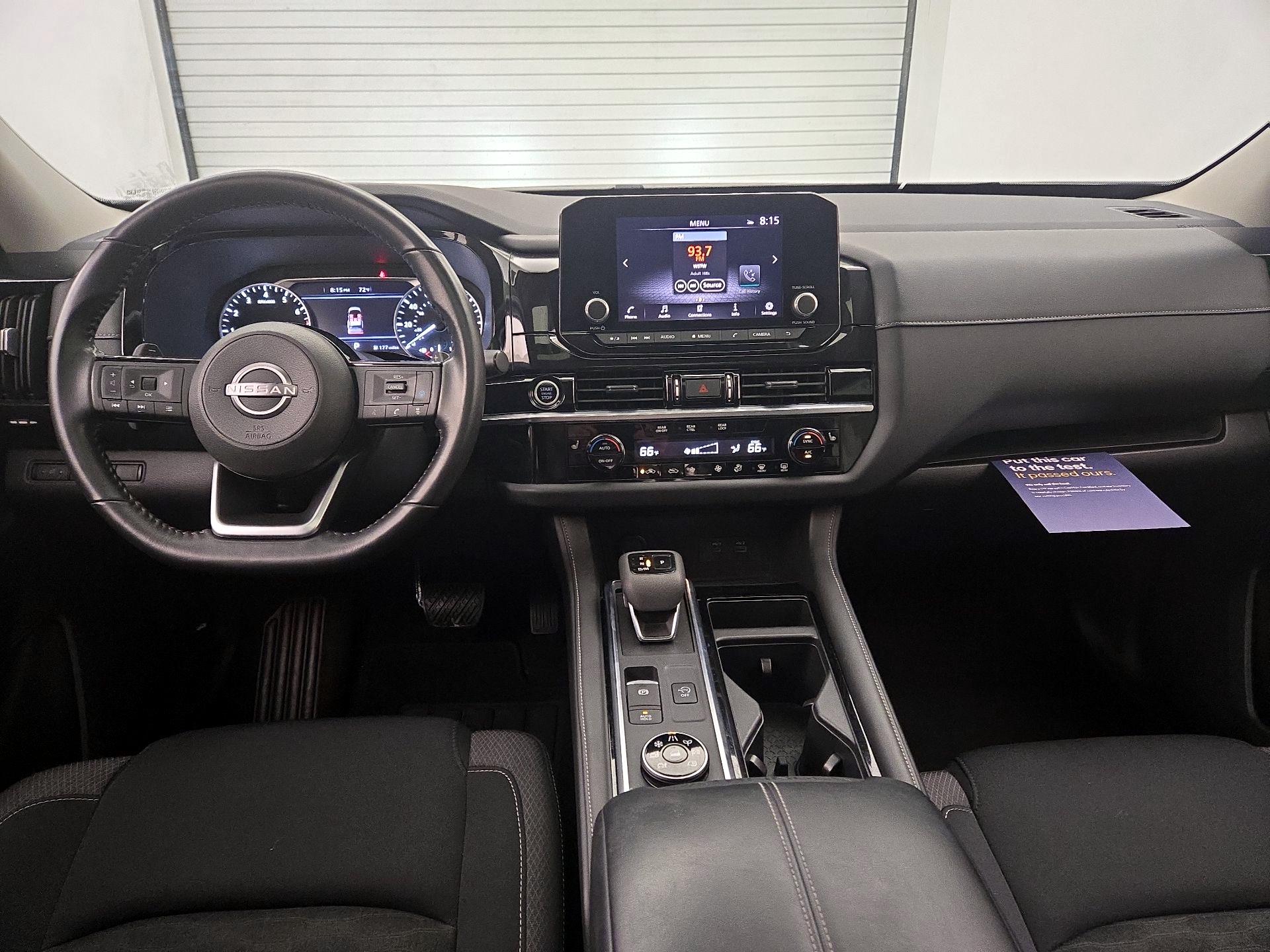 Thumbnail: 2022 Nissan Pathfinder - 9