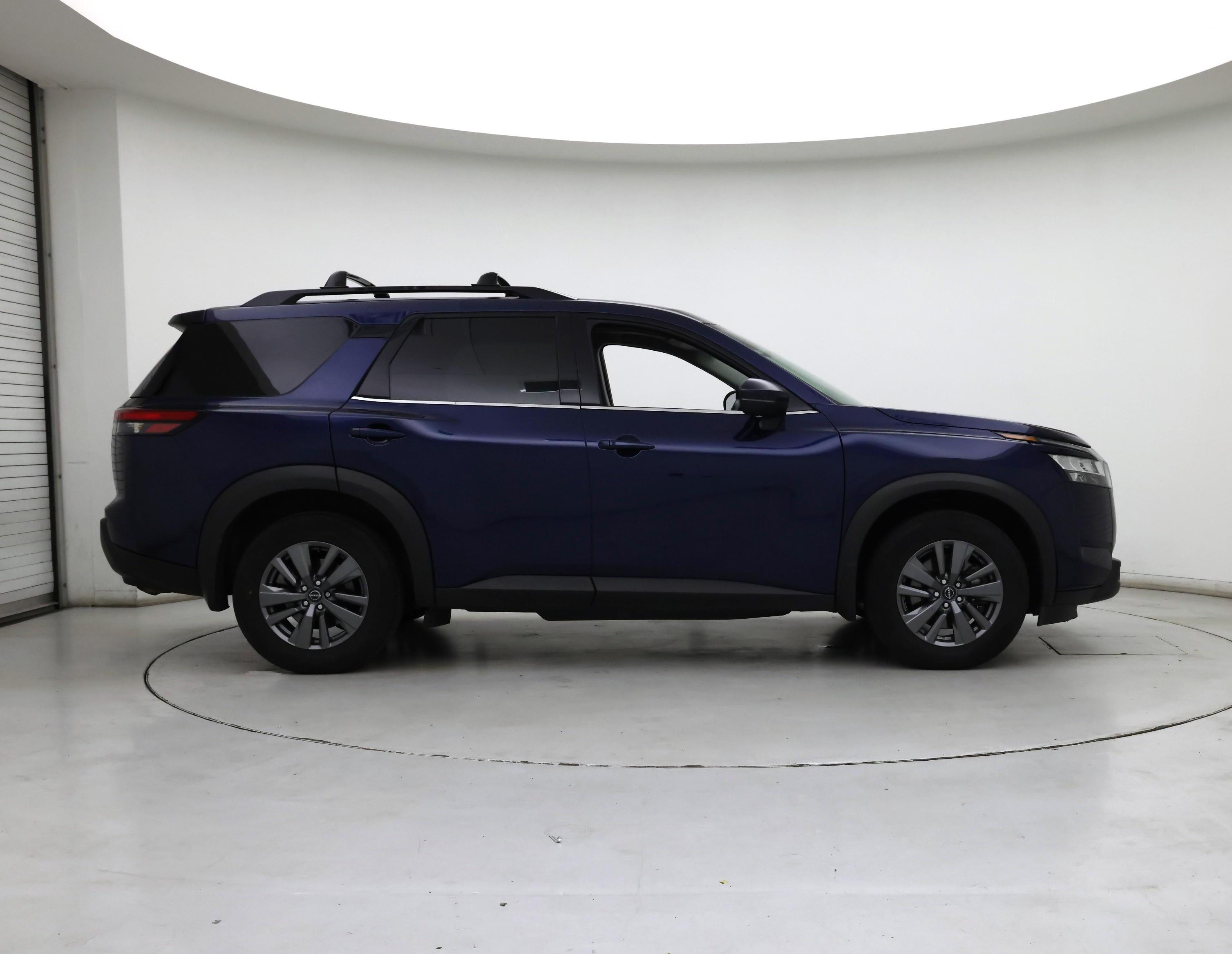 Thumbnail: 2022 Nissan Pathfinder - 7