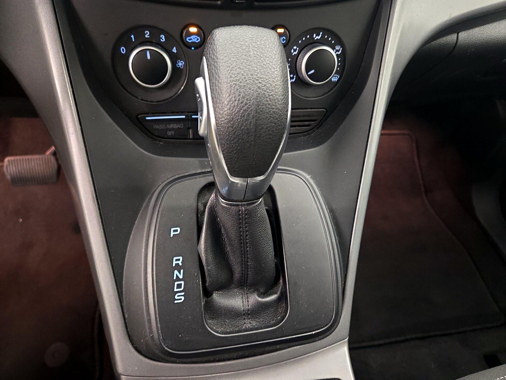 Thumbnail: 2014 Ford Escape - 17
