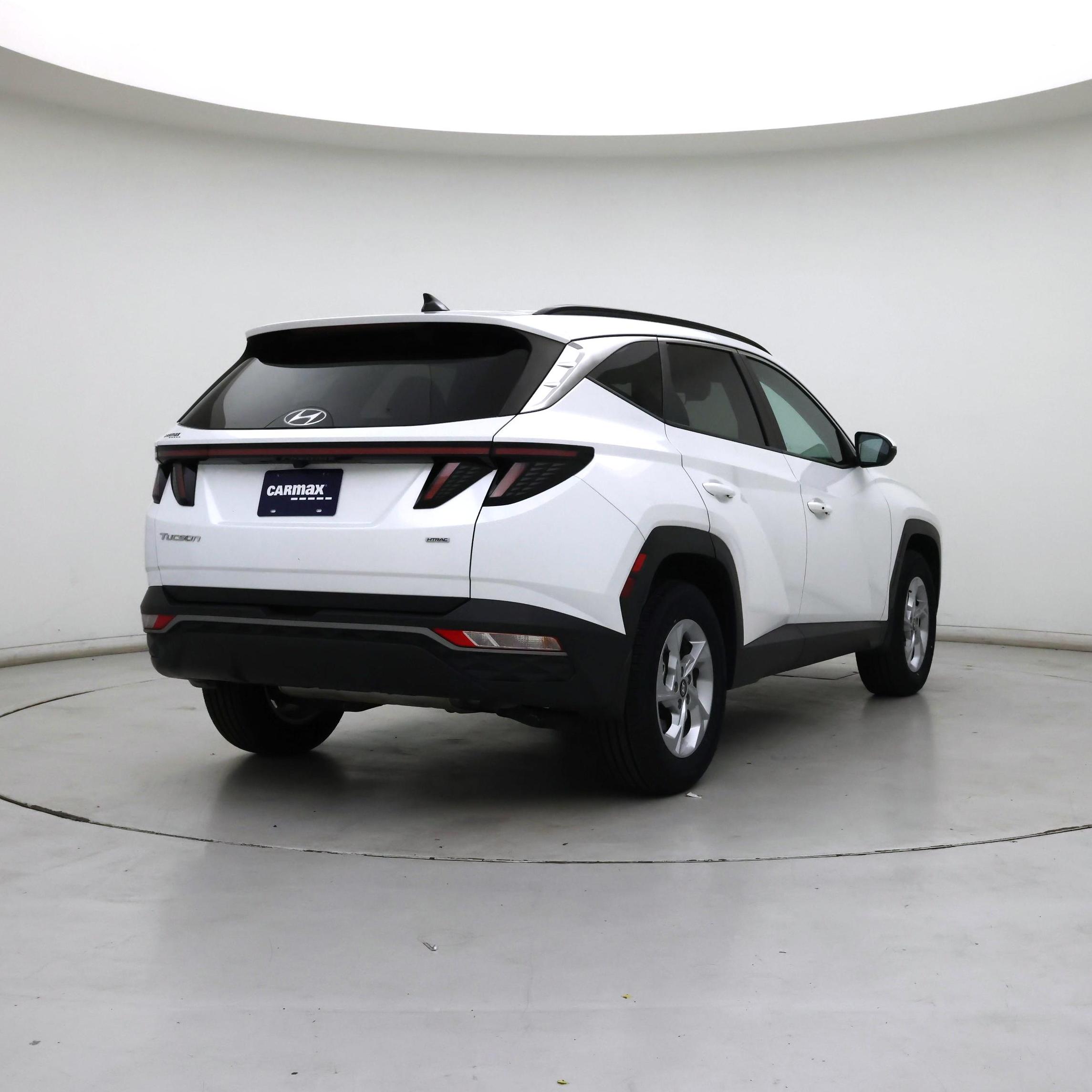 Thumbnail: 2022 Hyundai Tucson - 8