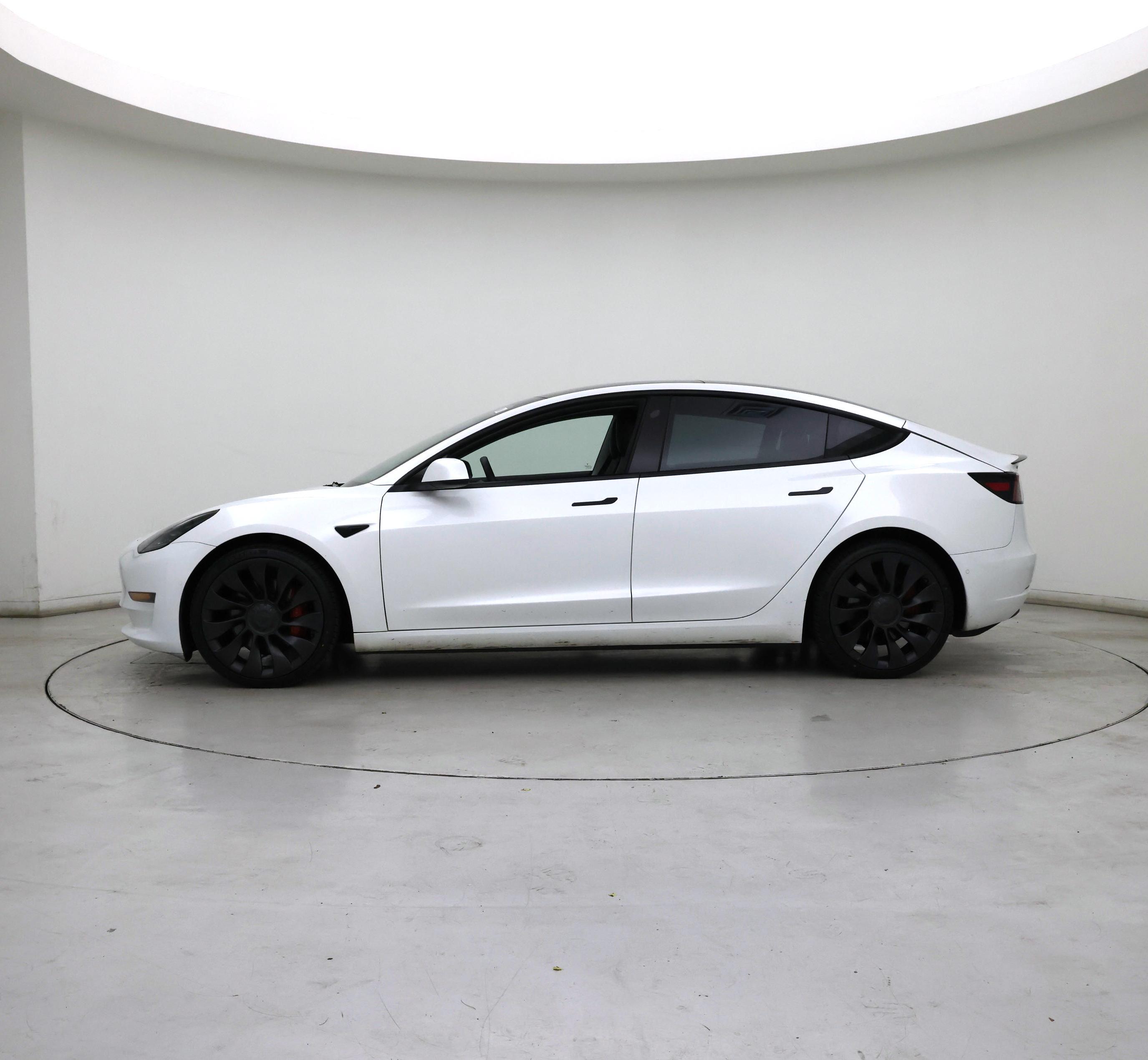 Thumbnail: 2022 Tesla Model 3 - 3