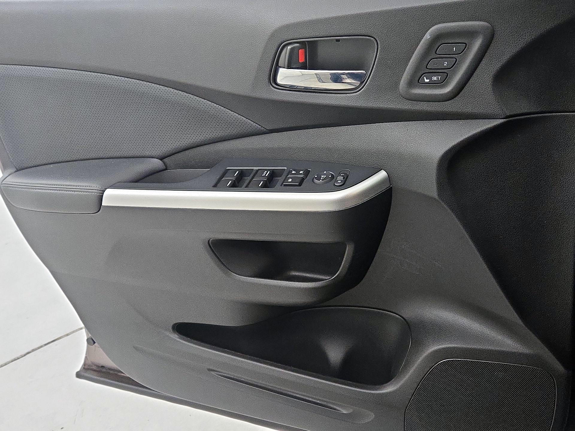 Thumbnail: 2015 Honda CR-V - 12