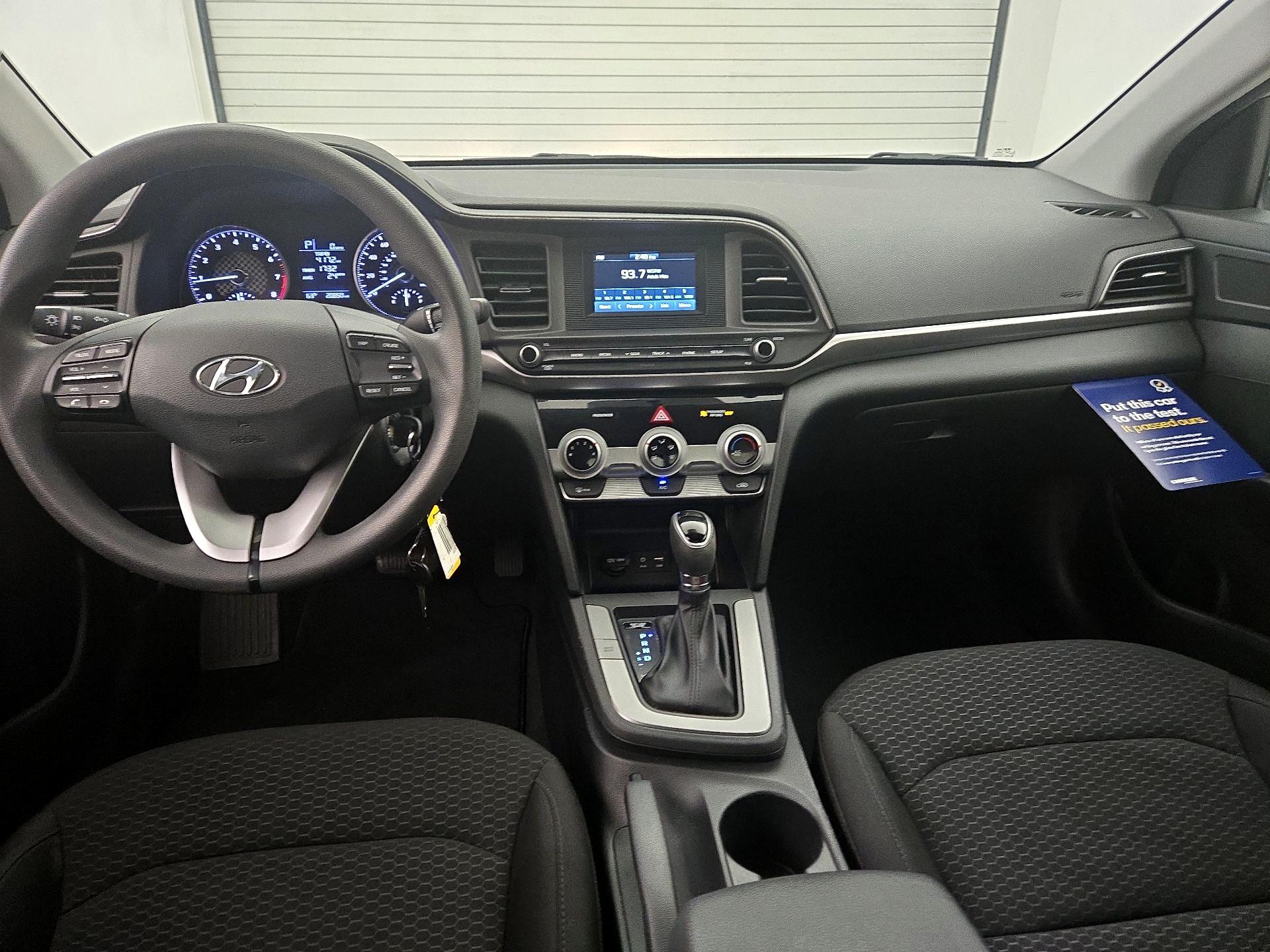 Thumbnail: 2019 Hyundai Elantra - 9