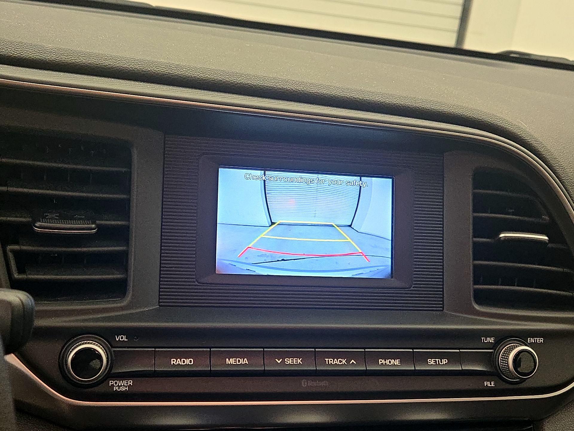 Thumbnail: 2019 Hyundai Elantra - 13
