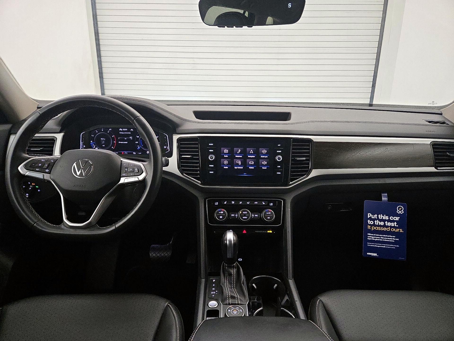 Thumbnail: 2023 Volkswagen Atlas - 9