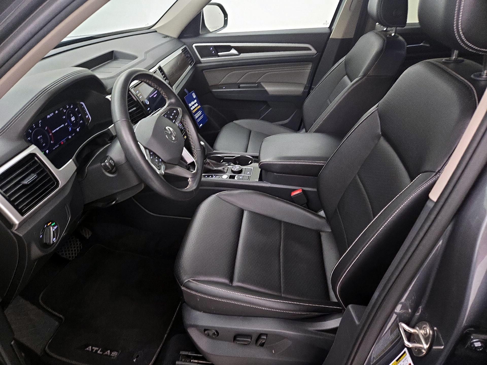 Thumbnail: 2023 Volkswagen Atlas - 11
