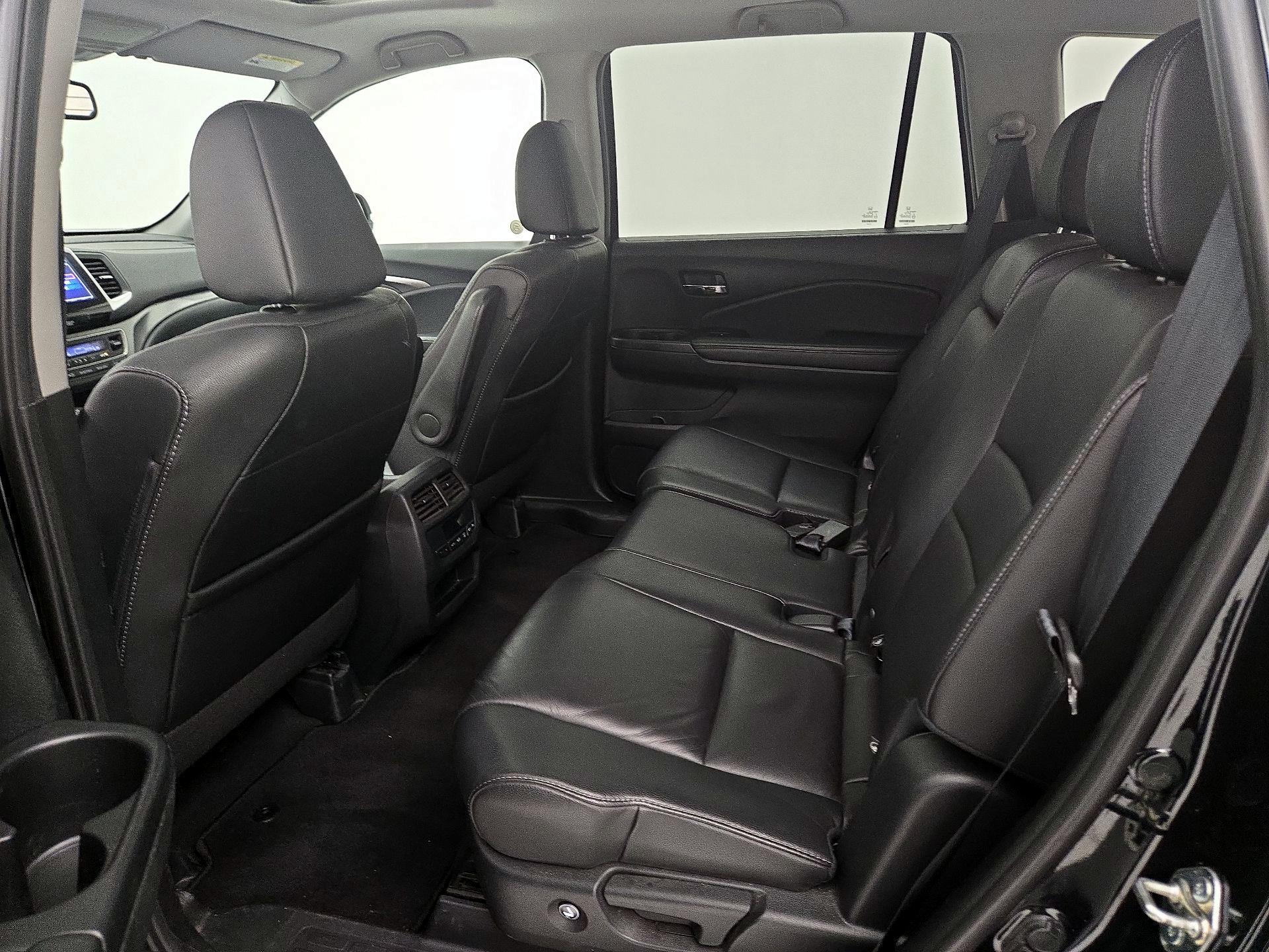 Thumbnail: 2018 Honda Pilot - 20