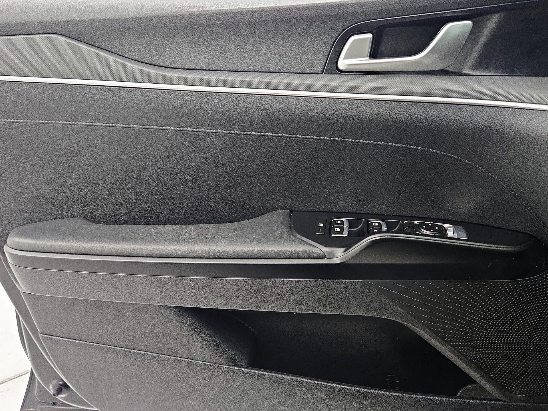 Thumbnail: 2021 Kia K5 - 12