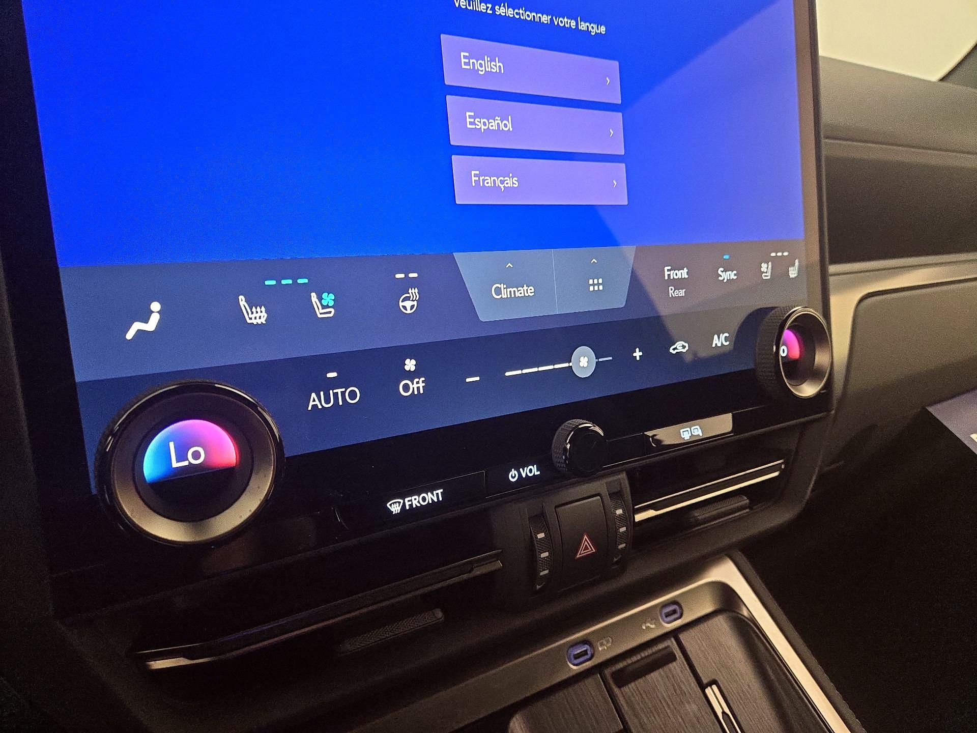 Thumbnail: 2025 Lexus GX - 16