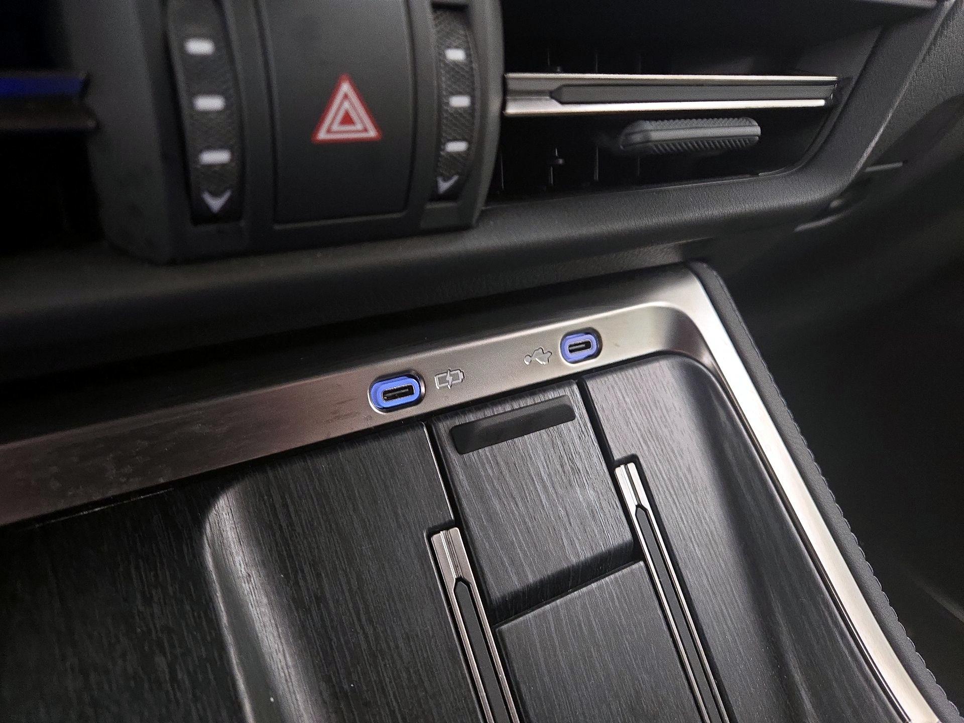 Thumbnail: 2025 Lexus GX - 18