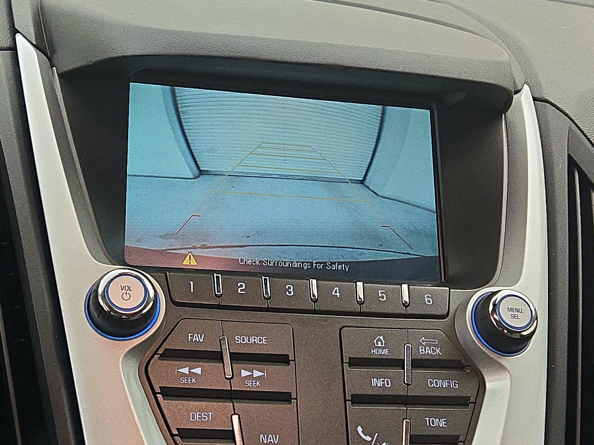 Thumbnail: 2015 Chevrolet Equinox - 13