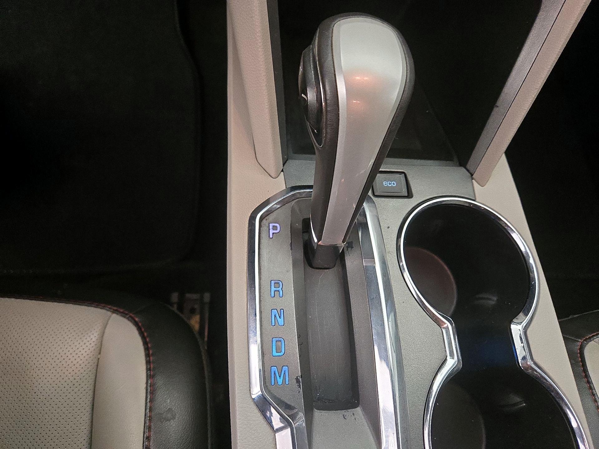 Thumbnail: 2015 Chevrolet Equinox - 16