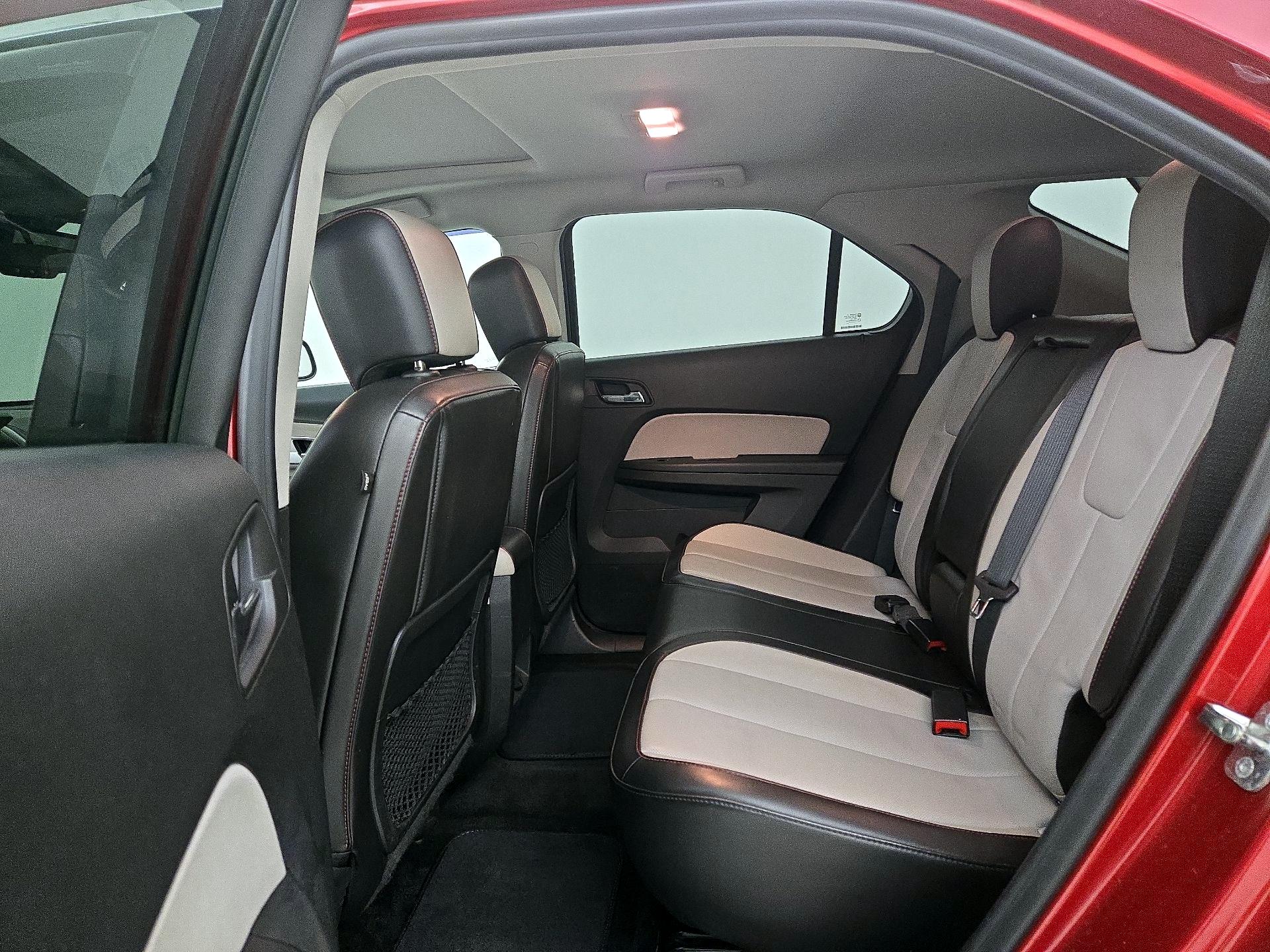 Thumbnail: 2015 Chevrolet Equinox - 17