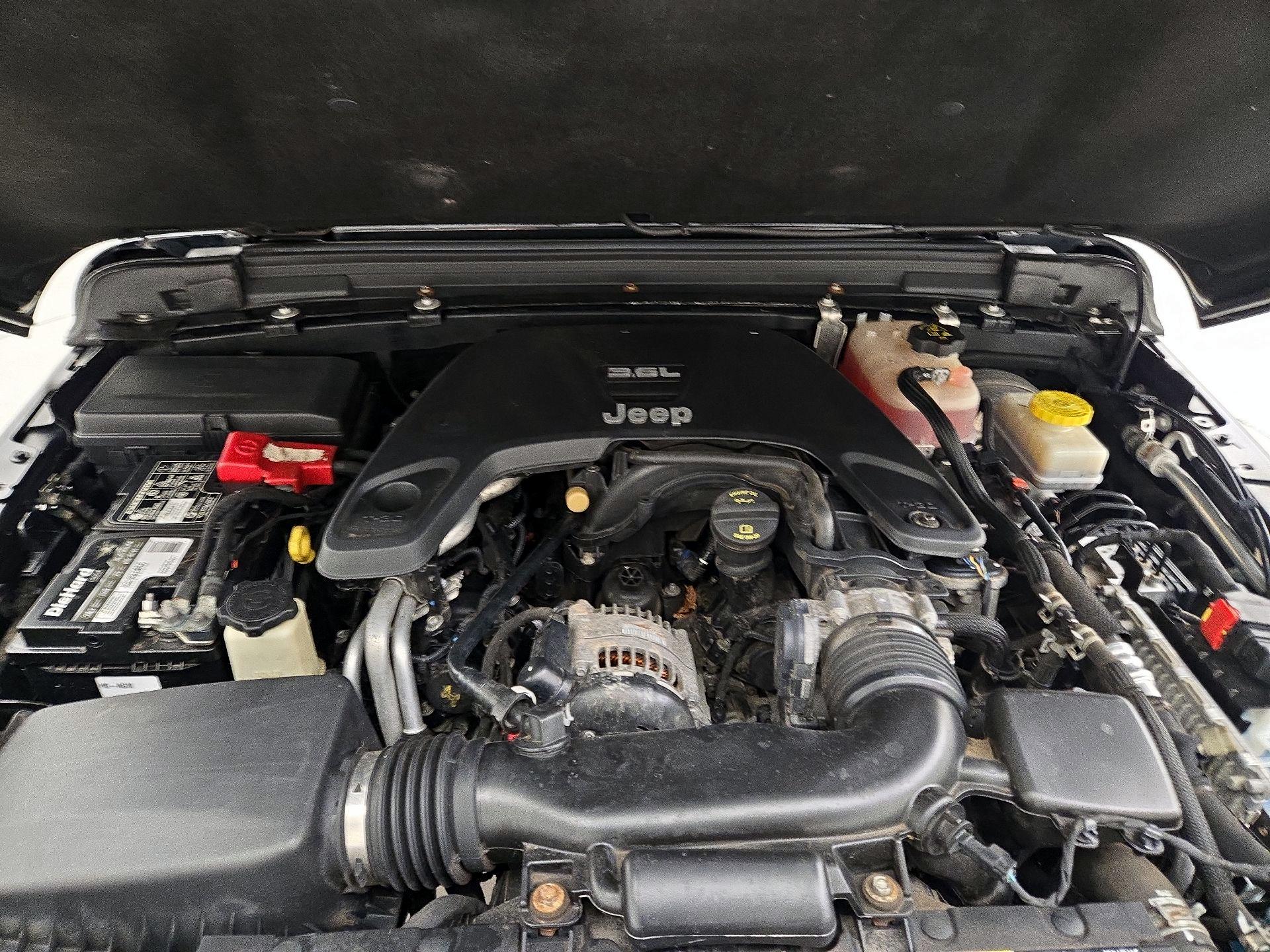 Thumbnail: 2019 Jeep Wrangler - 20