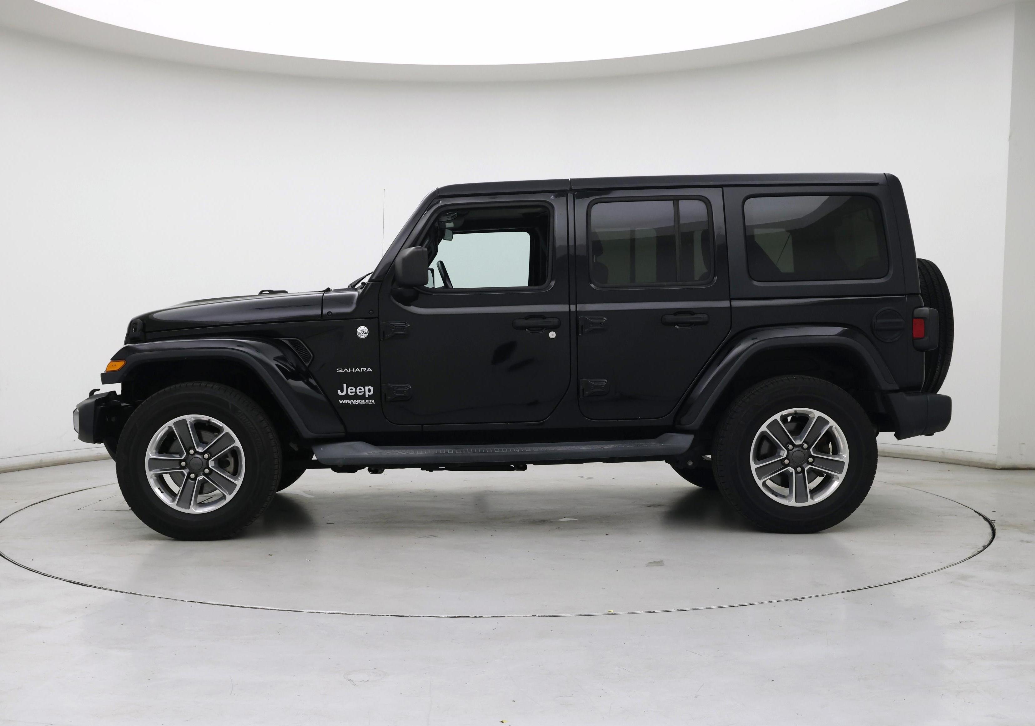 Thumbnail: 2019 Jeep Wrangler - 3