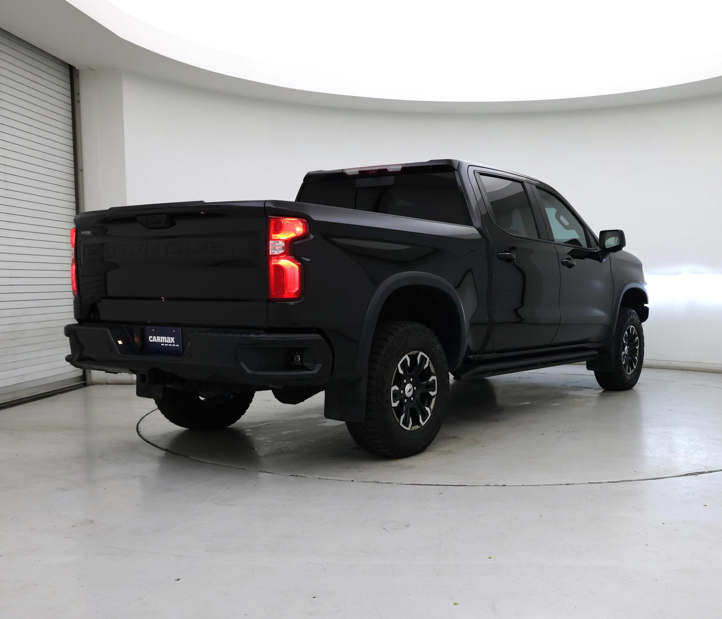Thumbnail: 2024 Chevrolet Silverado 1500 - 8