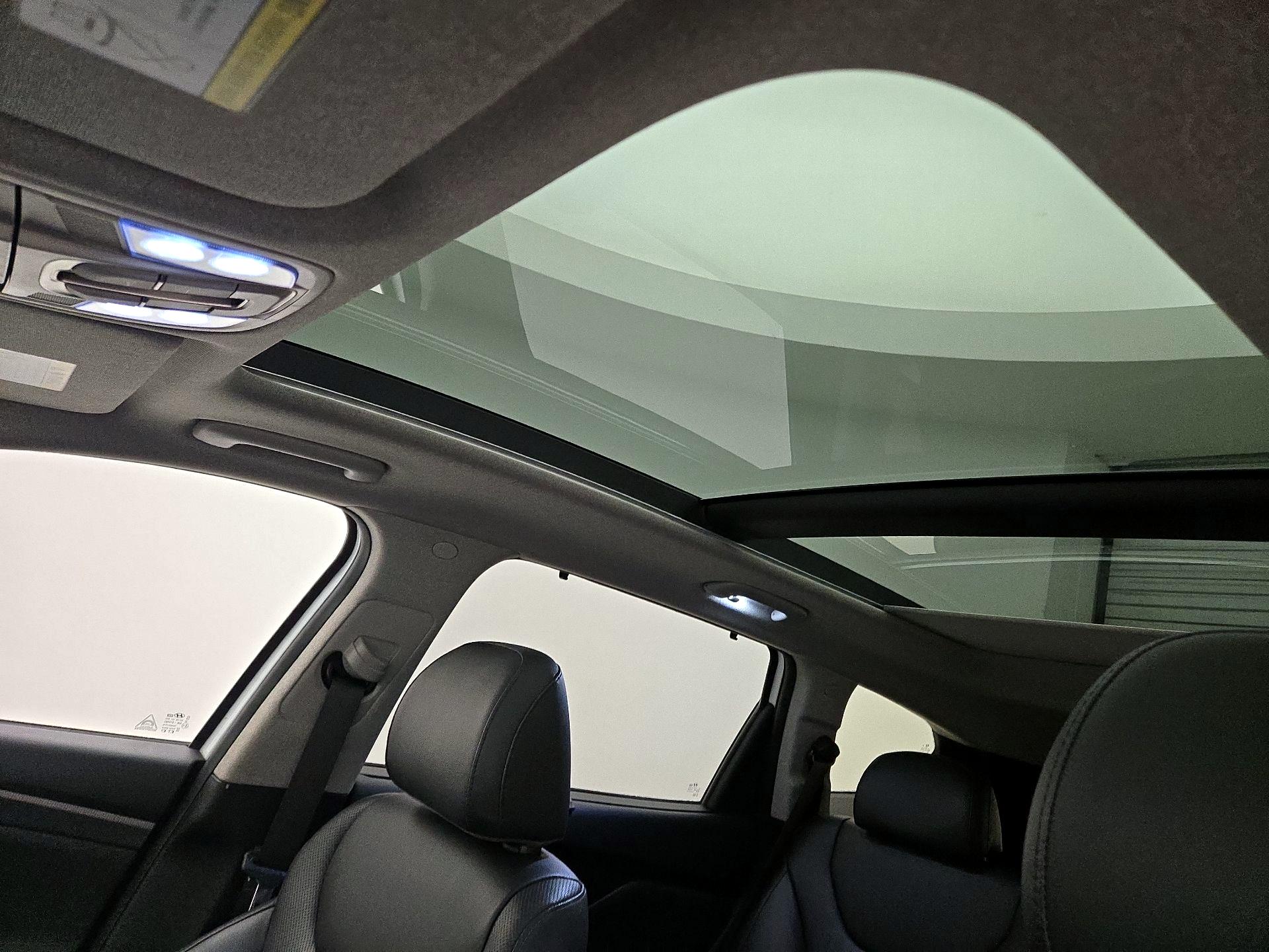 Thumbnail: 2020 Hyundai Santa Fe - 19