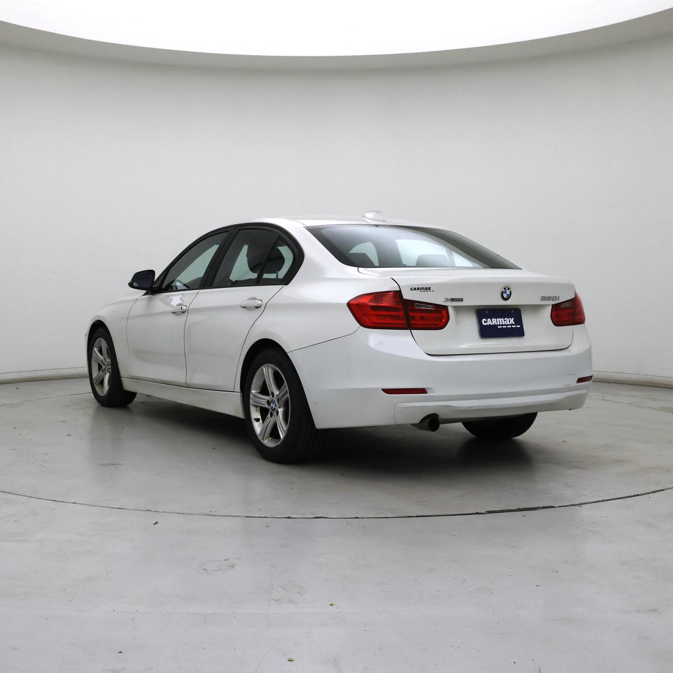 Thumbnail: 2014 BMW 3 Series - 2