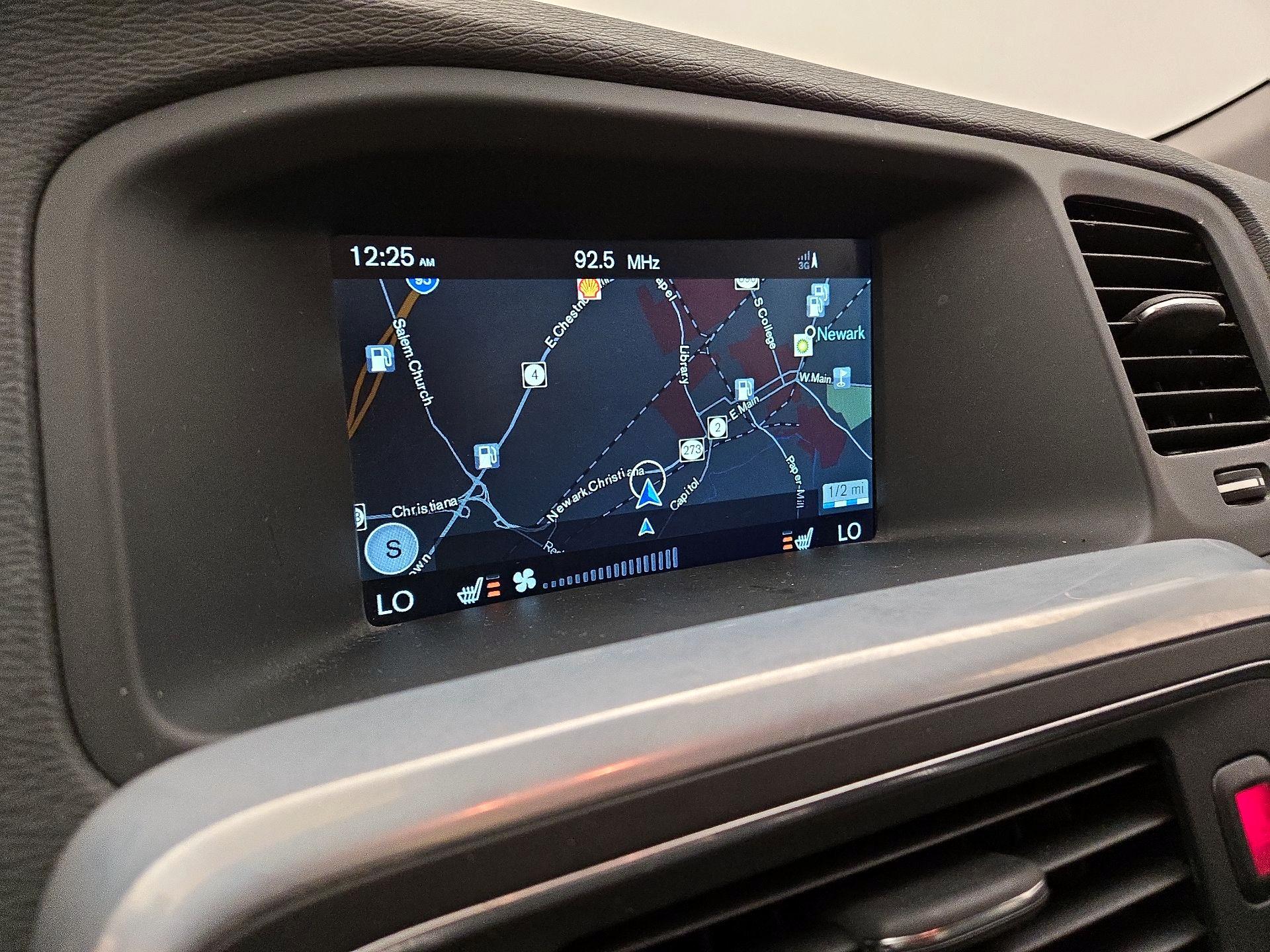 Thumbnail: 2016 Volvo S60 - 14
