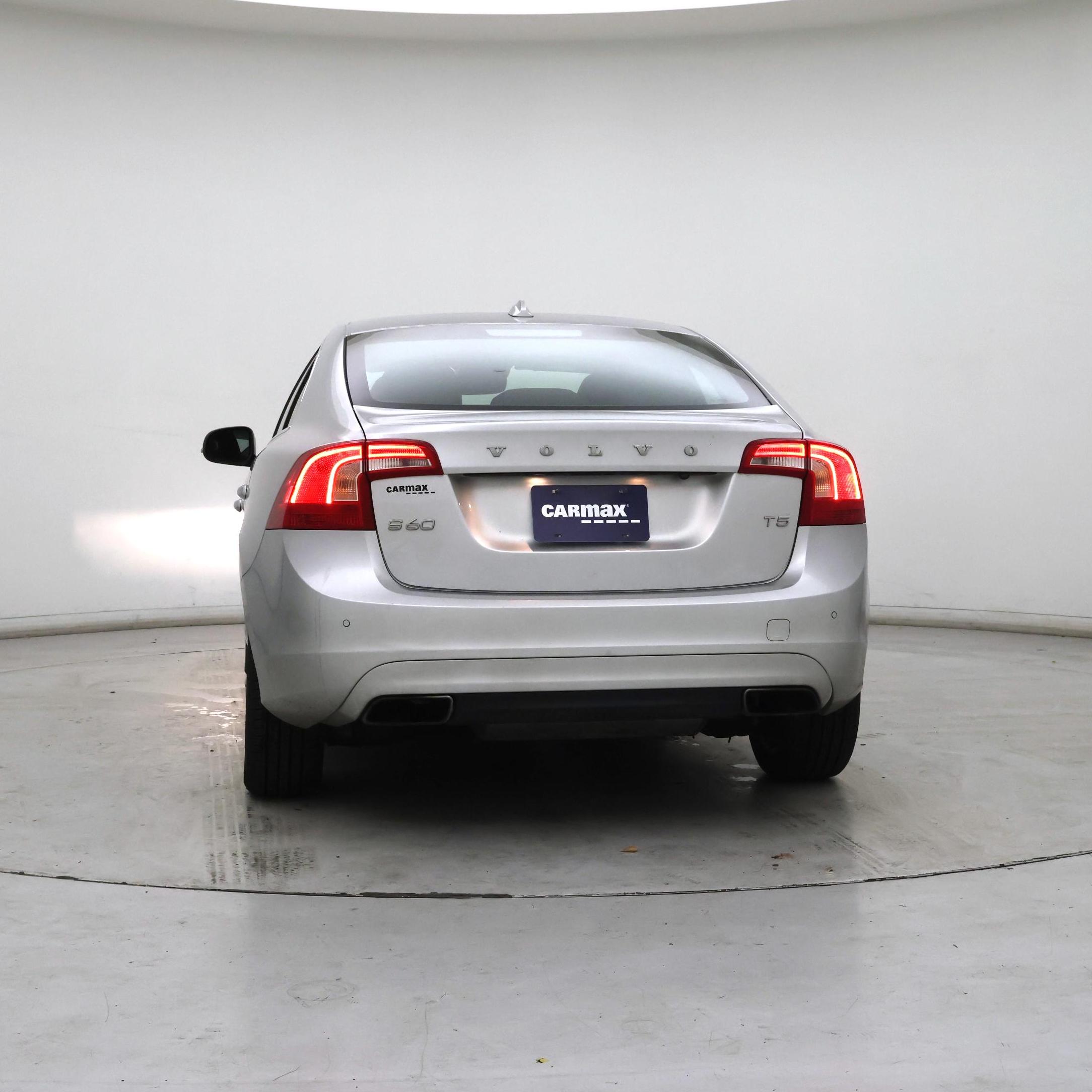 Thumbnail: 2016 Volvo S60 - 6