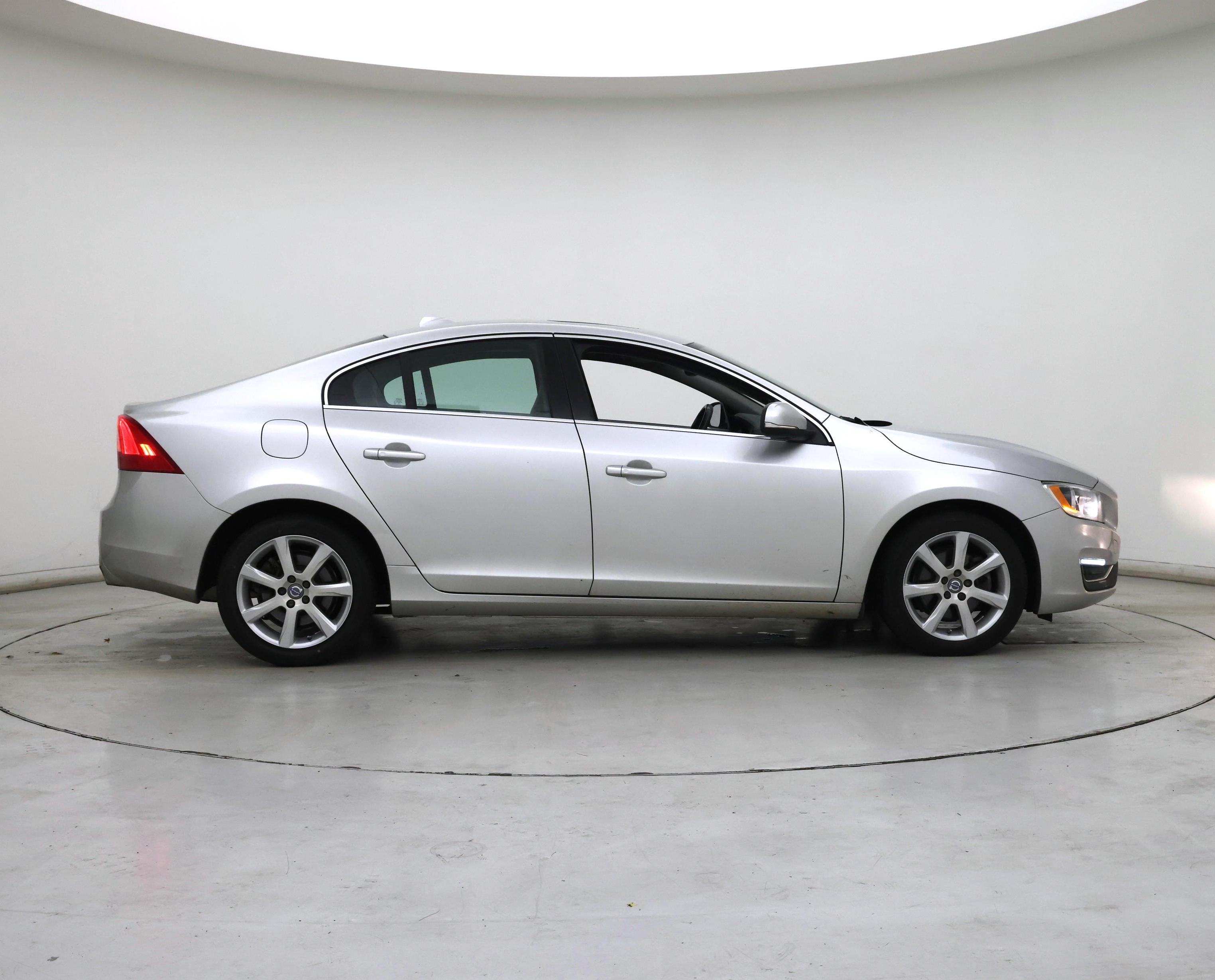 Thumbnail: 2016 Volvo S60 - 7