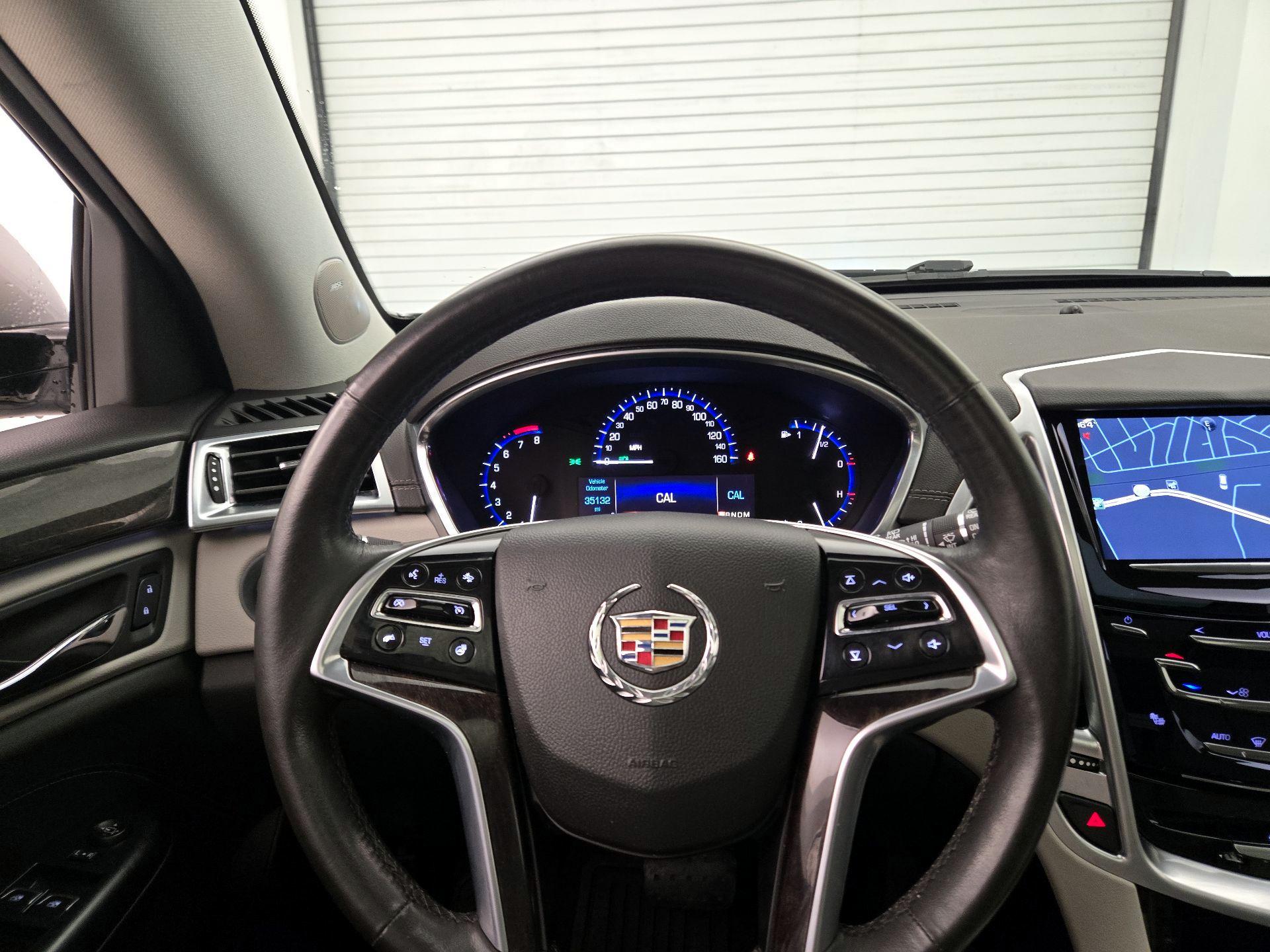 Thumbnail: 2015 Cadillac SRX - 10