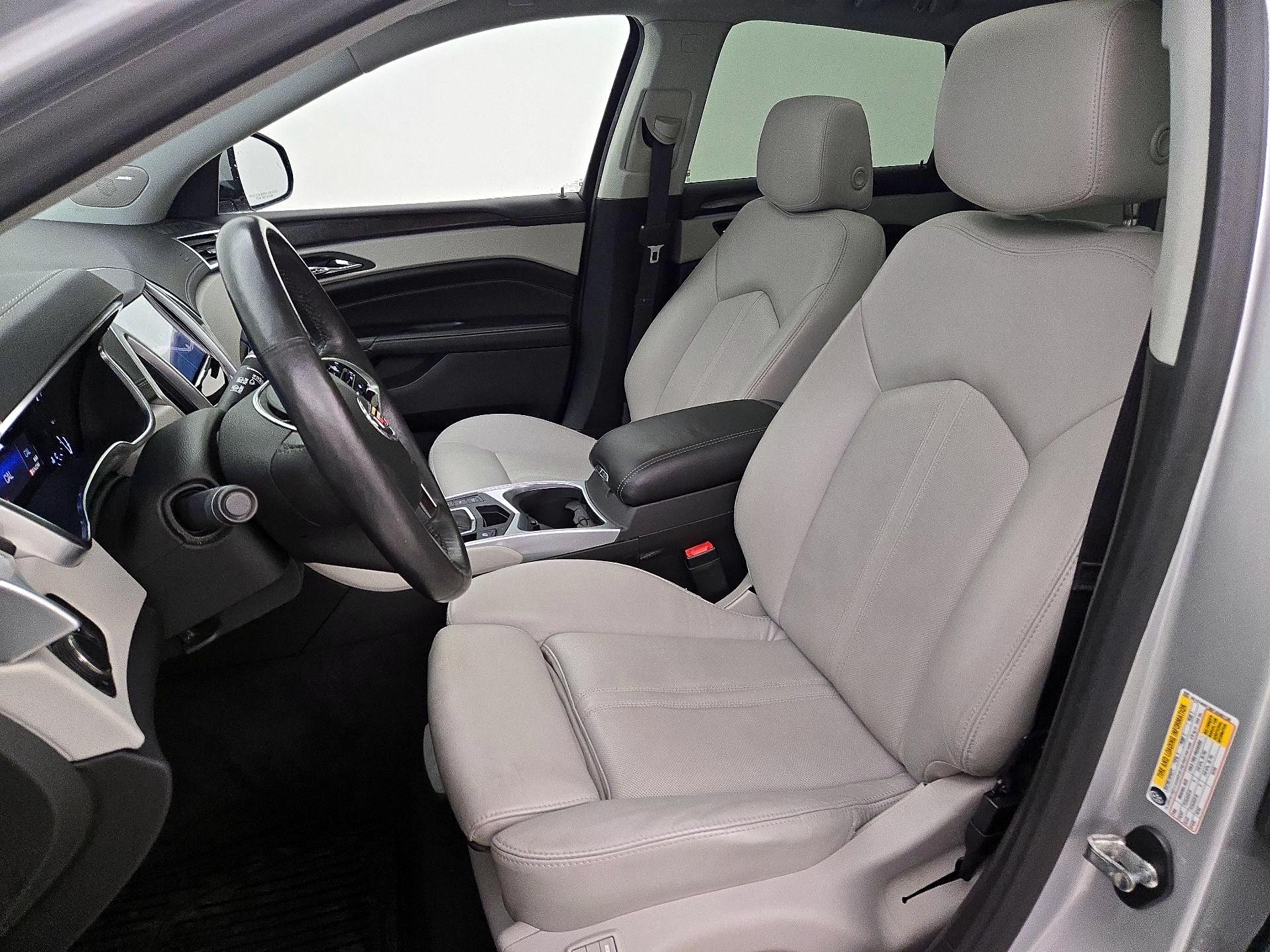 Thumbnail: 2015 Cadillac SRX - 11