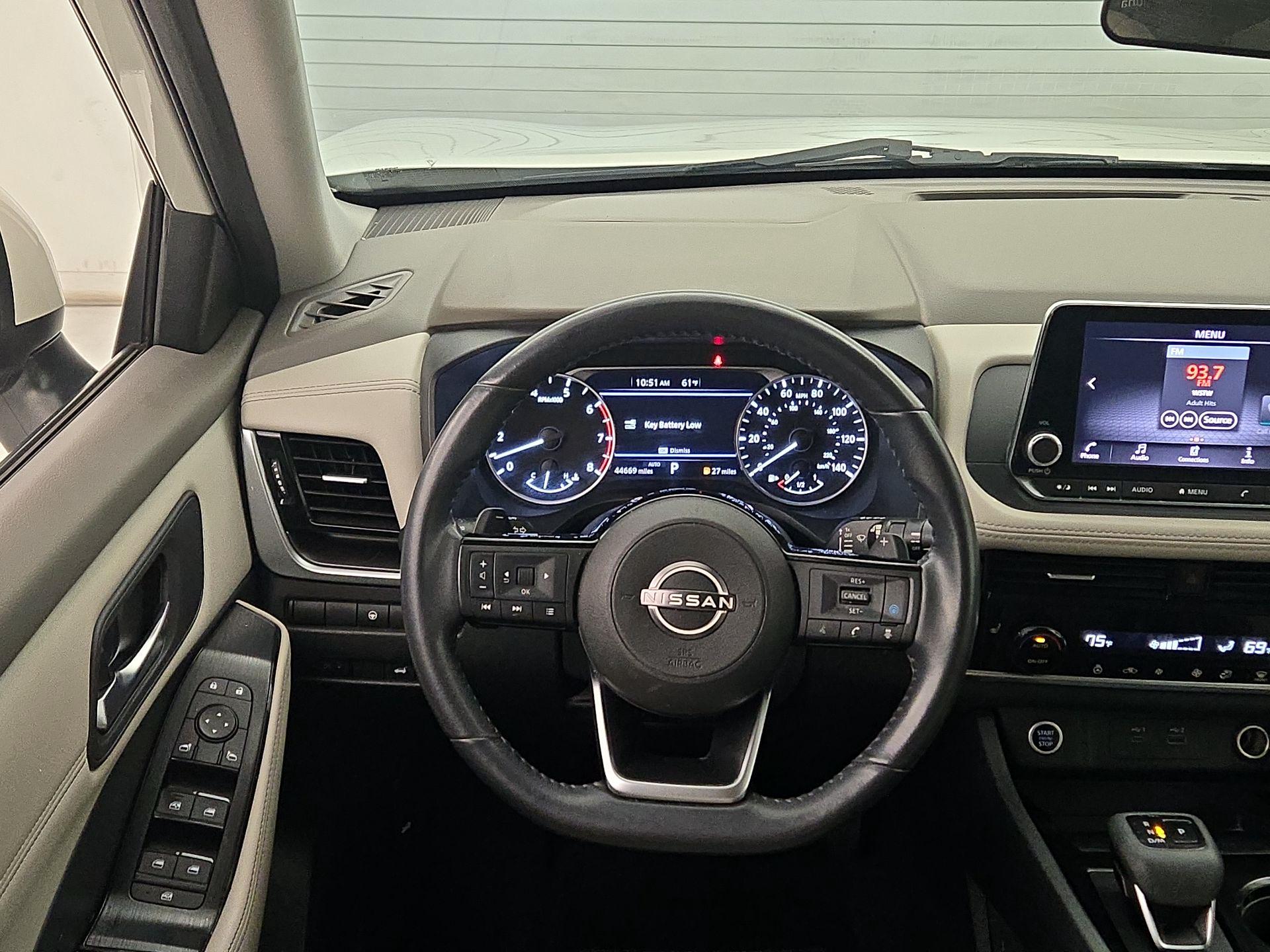 Thumbnail: 2023 Nissan Rogue - 10