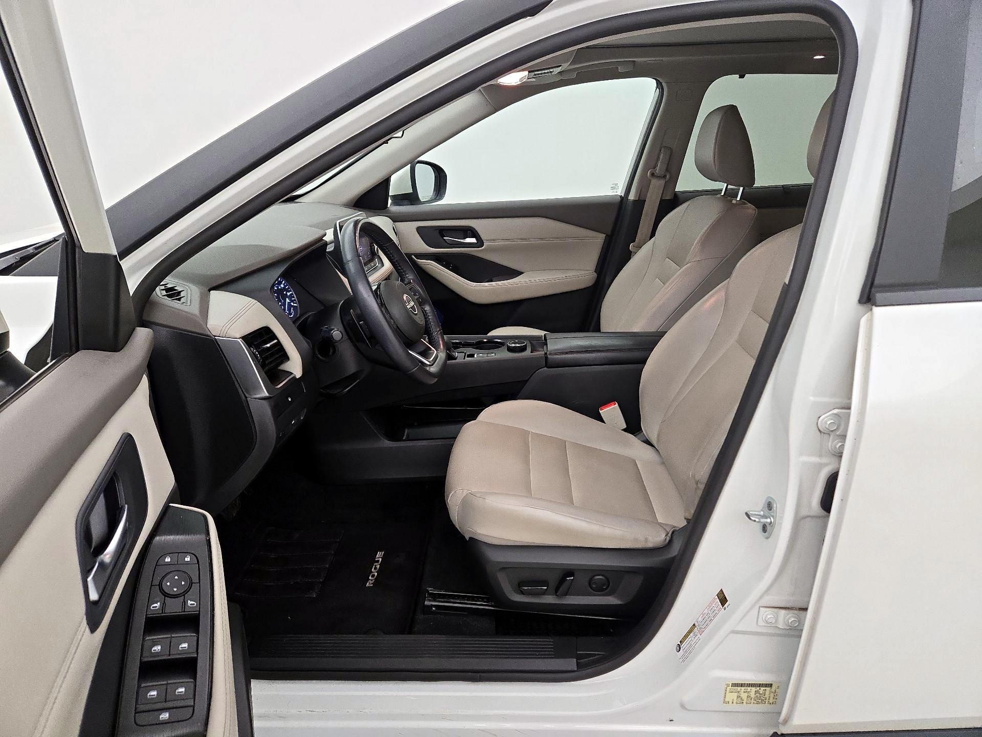 Thumbnail: 2023 Nissan Rogue - 11