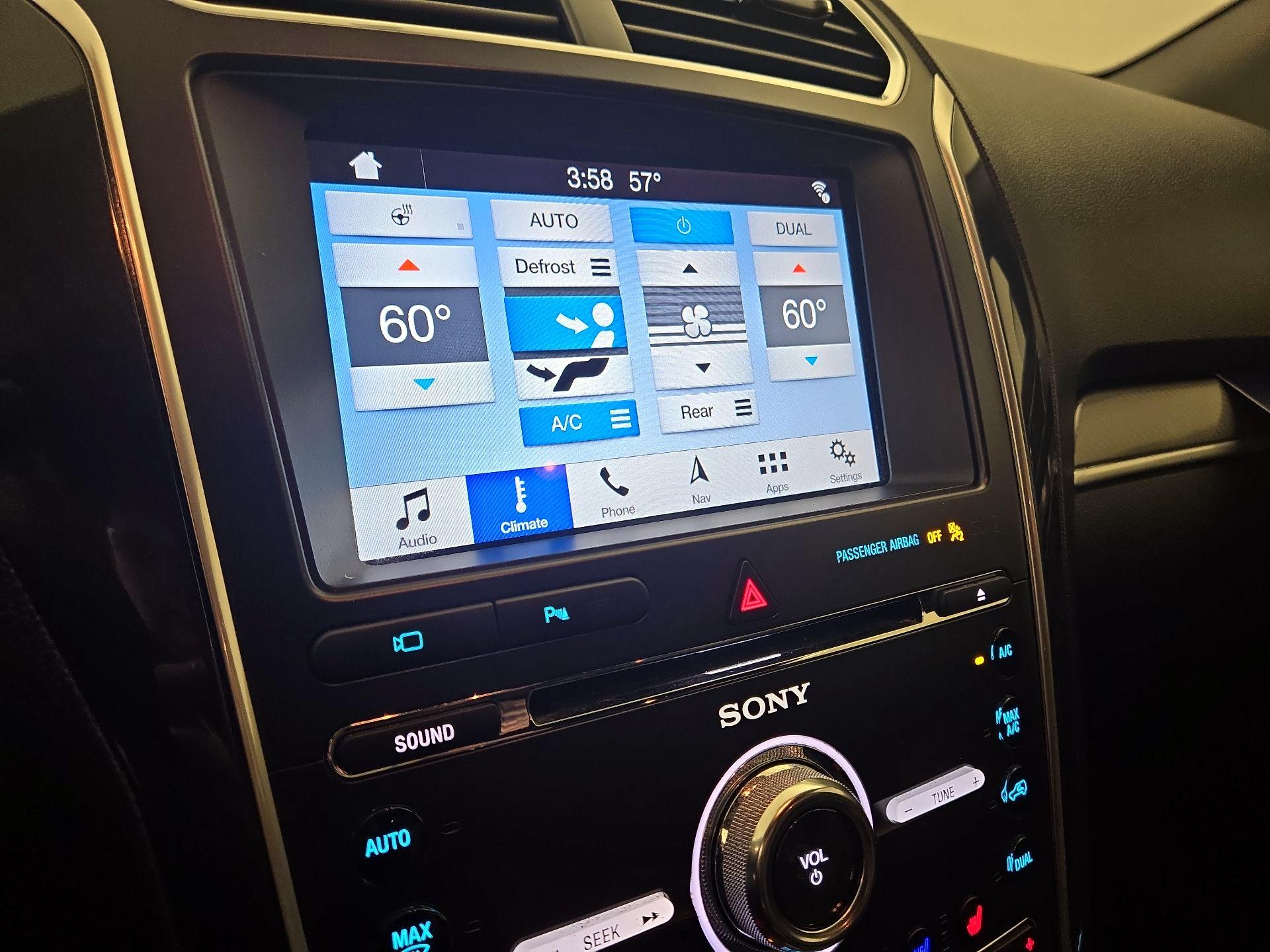 Thumbnail: 2017 Ford Explorer - 15