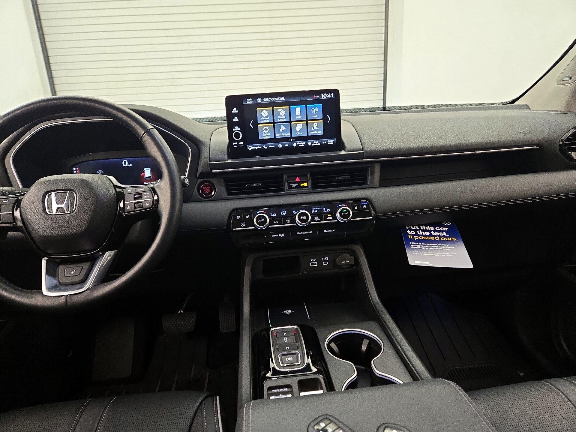 Thumbnail: 2023 Honda Pilot - 9