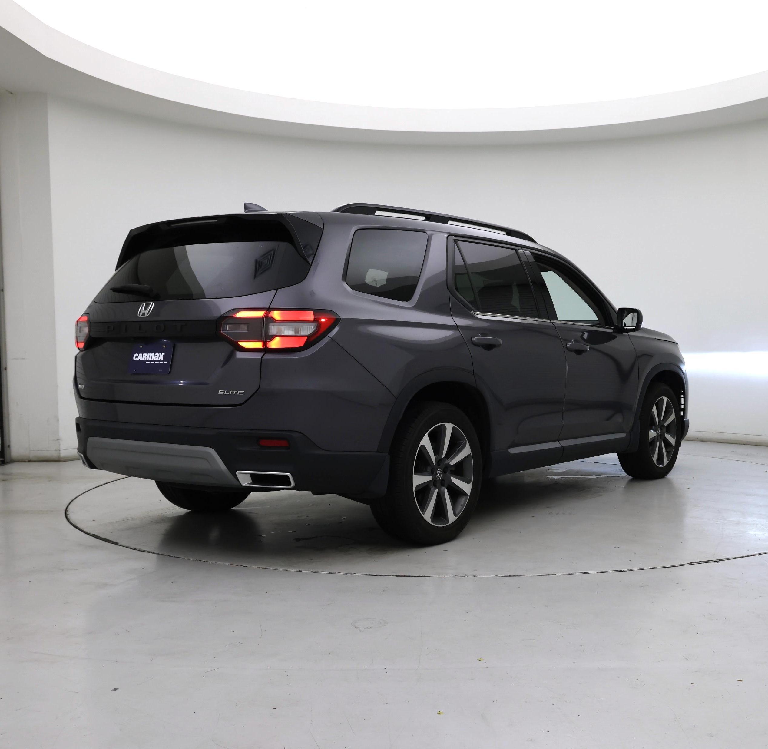 Thumbnail: 2023 Honda Pilot - 8