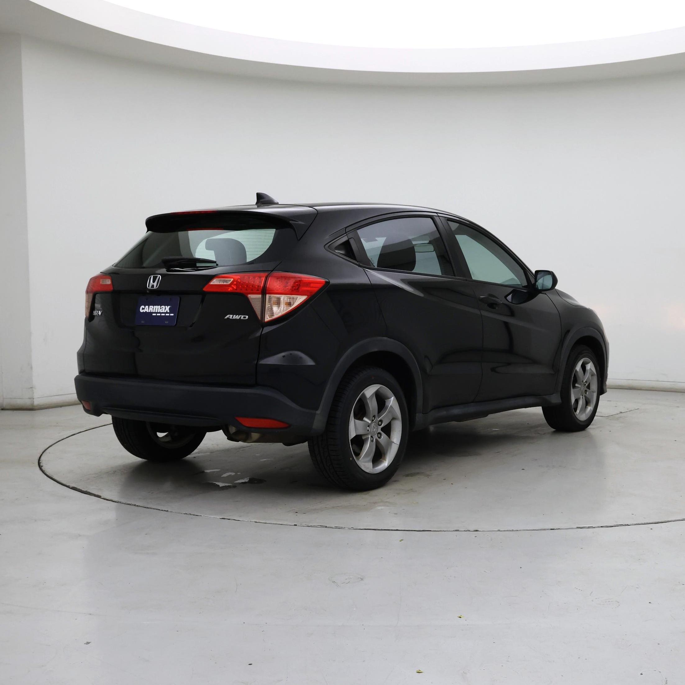 Thumbnail: 2017 Honda HR-V - 8