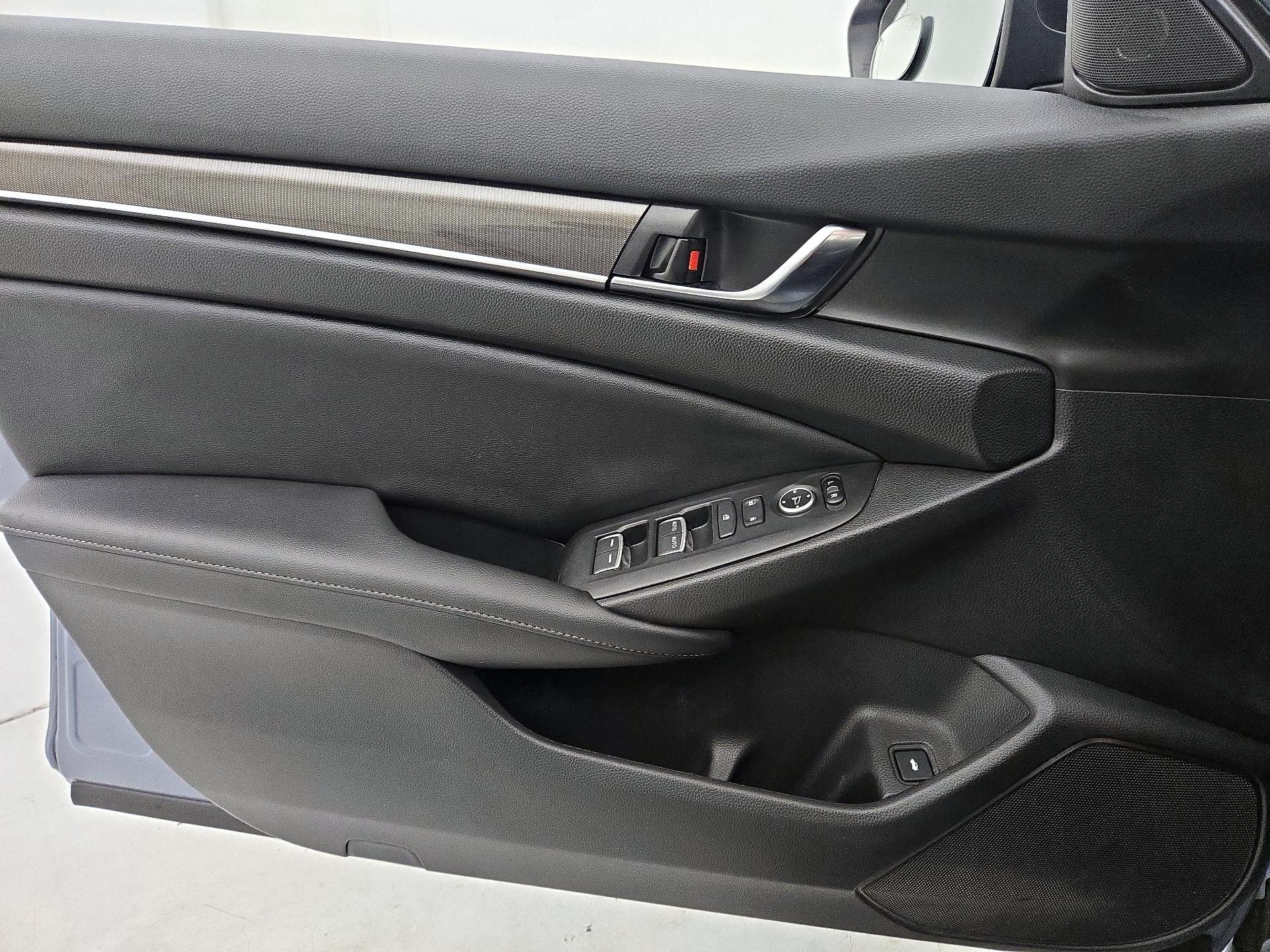 Thumbnail: 2022 Honda Accord - 12