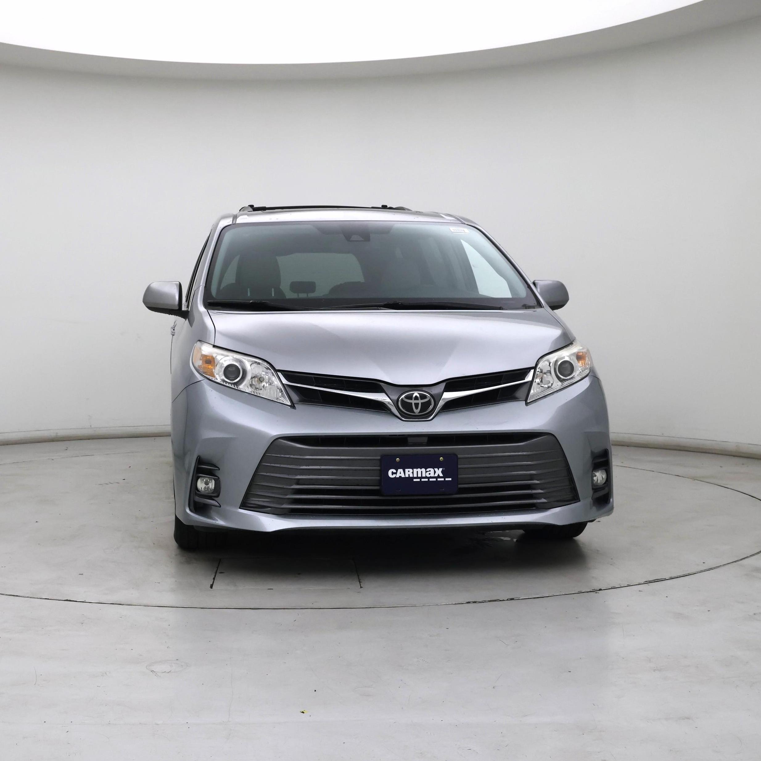 Thumbnail: 2018 Toyota Sienna - 5