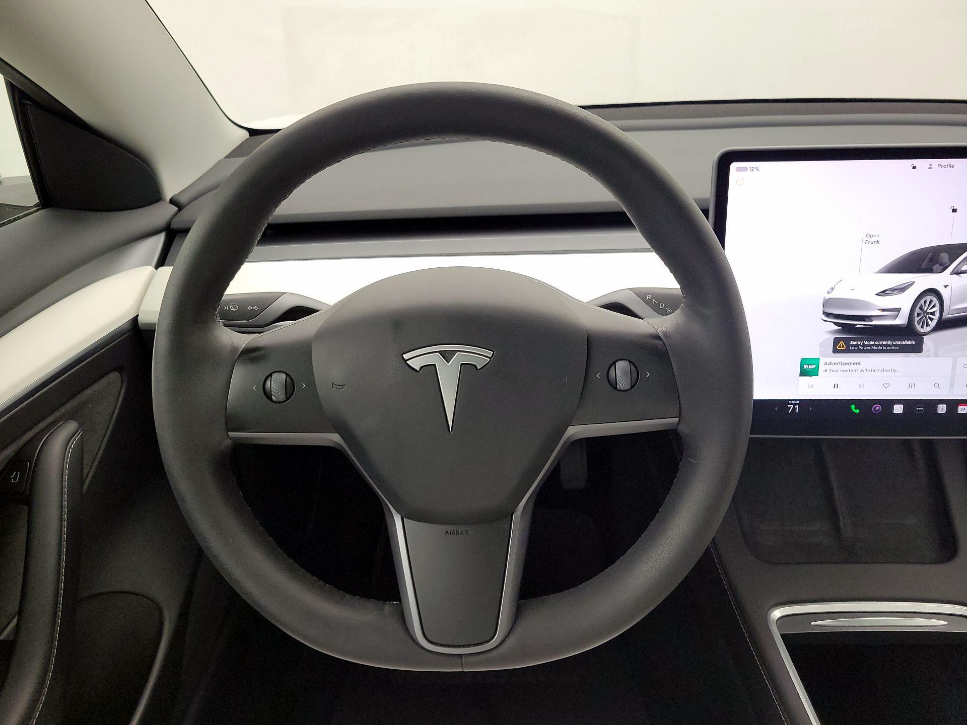 Thumbnail: 2022 Tesla Model 3 - 10