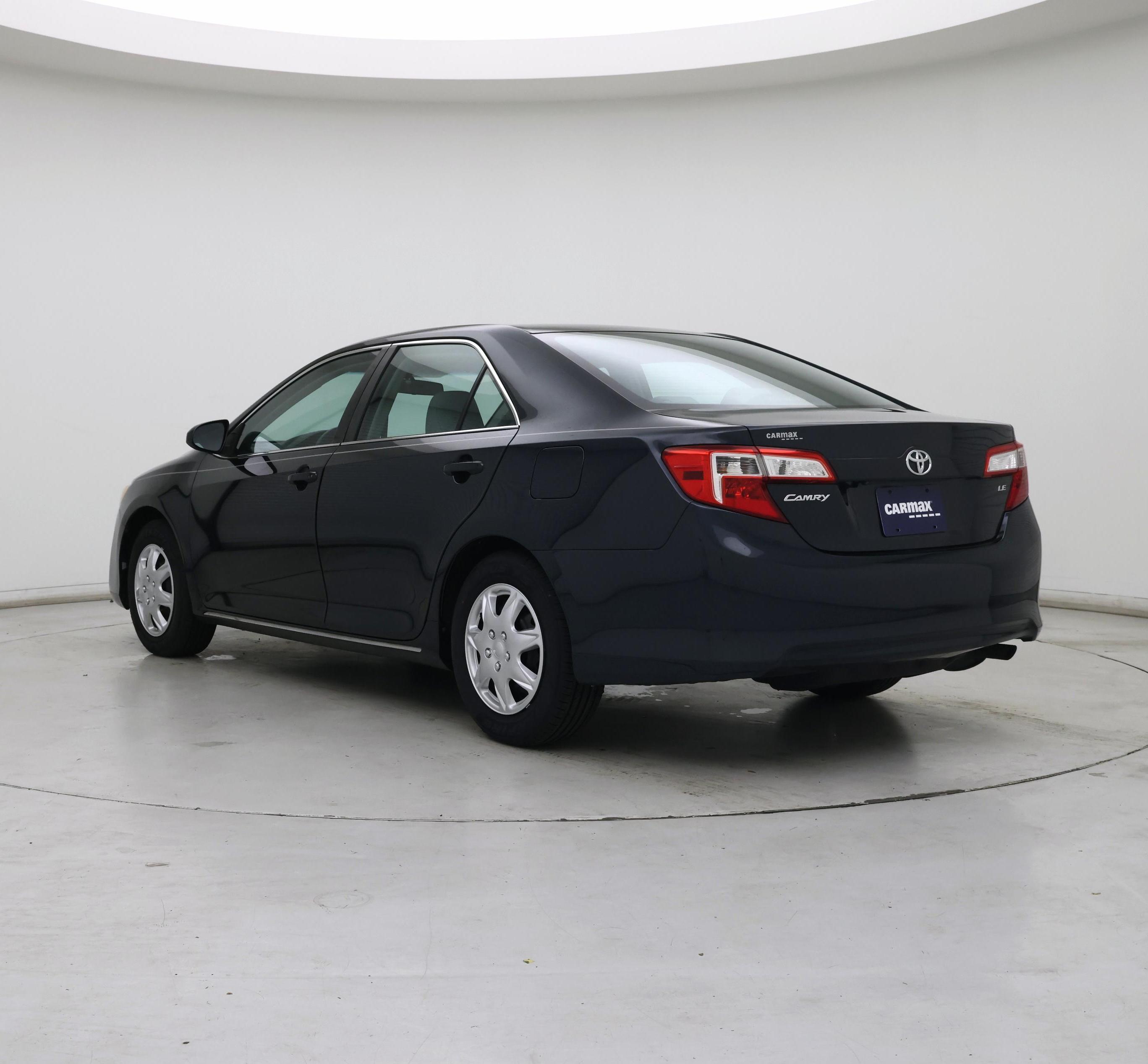 Thumbnail: 2014 Toyota Camry - 2