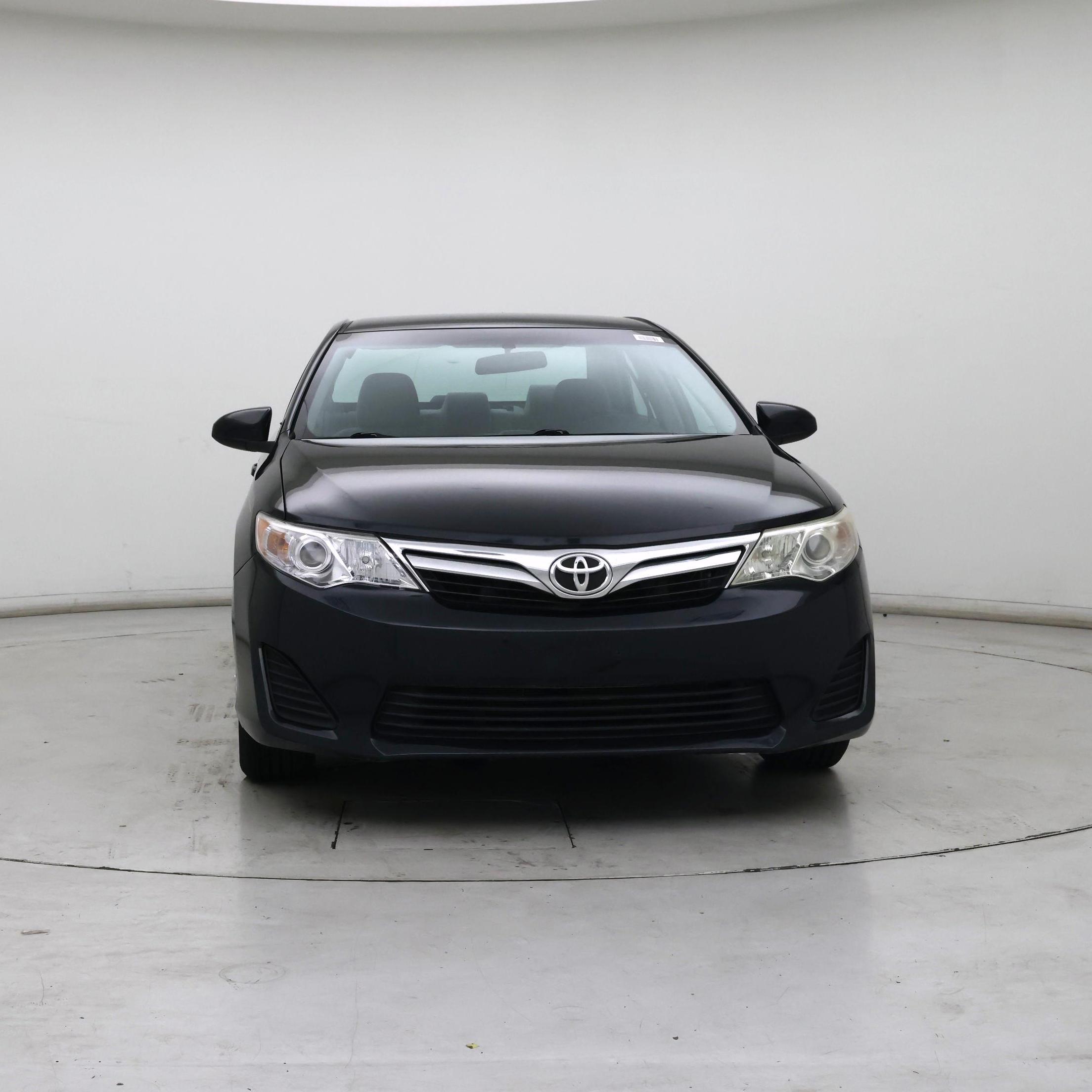 Thumbnail: 2014 Toyota Camry - 5
