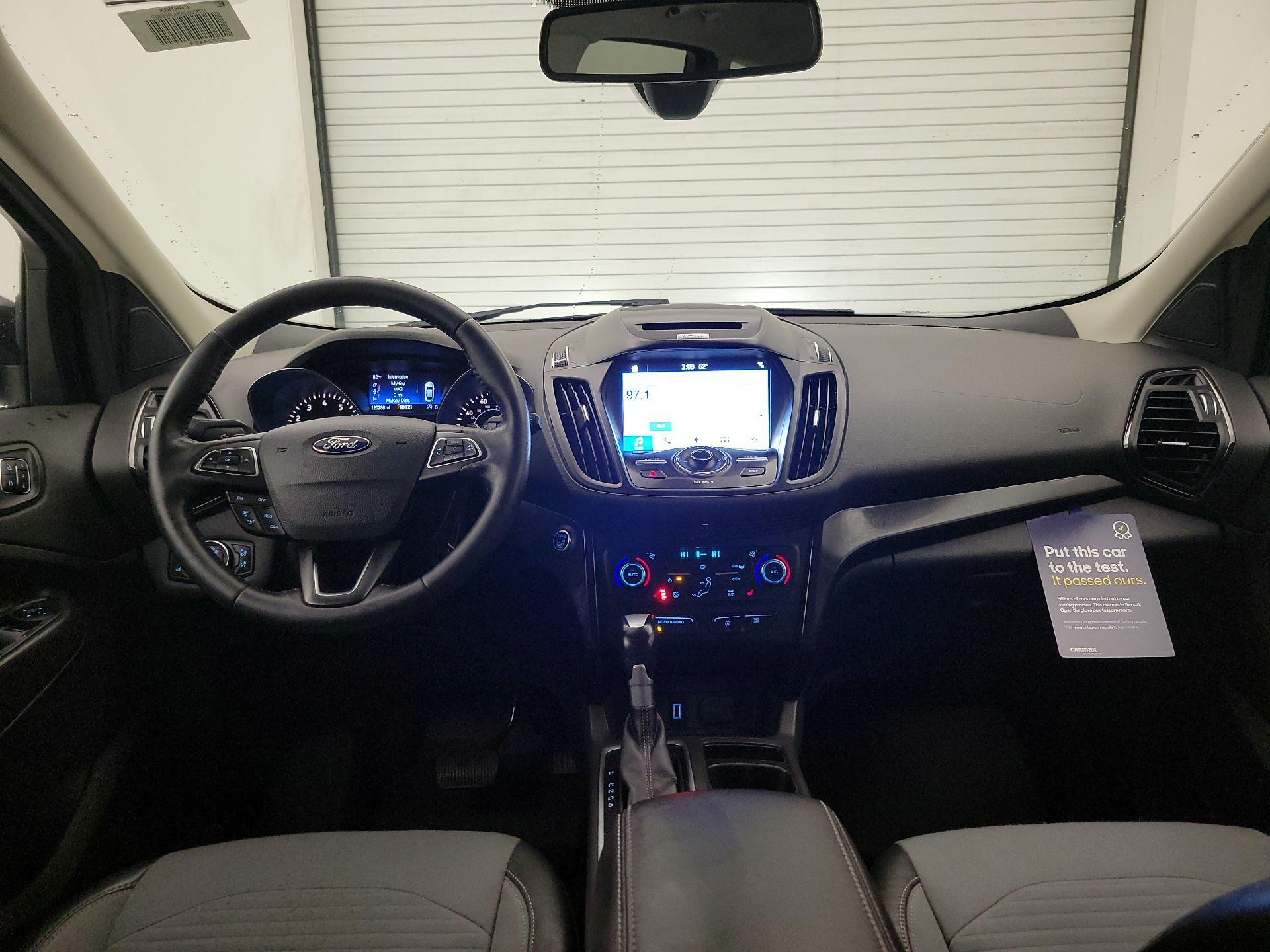 Thumbnail: 2017 Ford Escape - 9