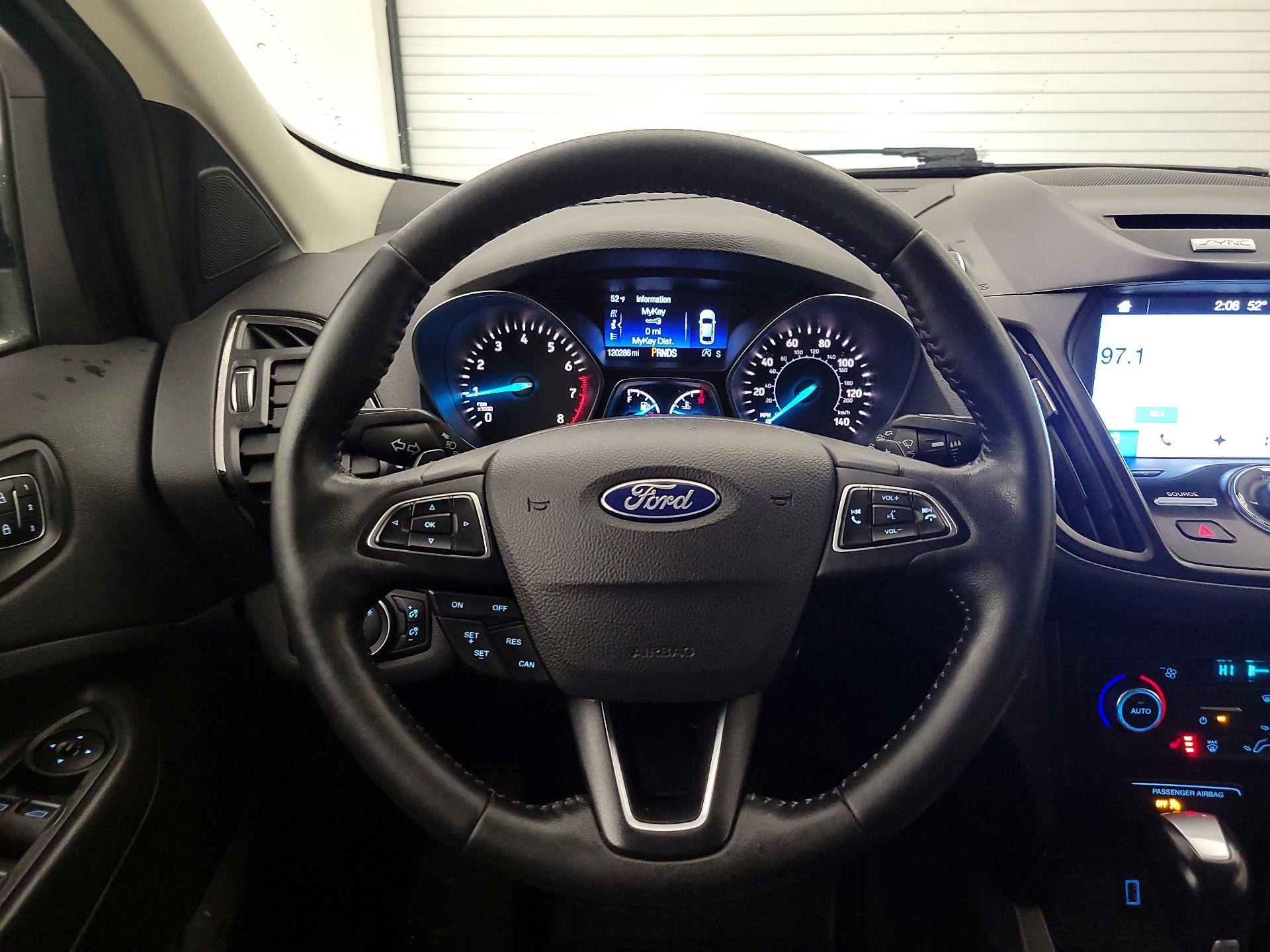 Thumbnail: 2017 Ford Escape - 10
