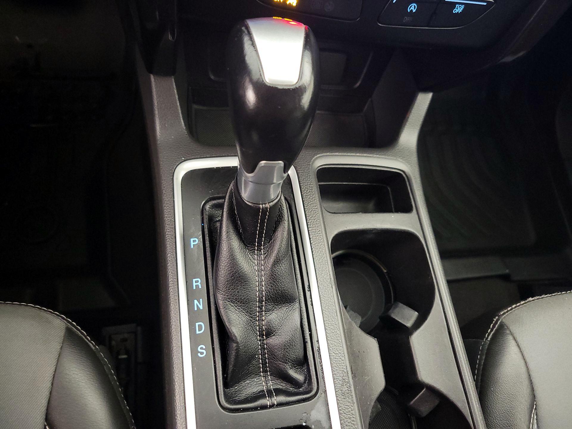 Thumbnail: 2017 Ford Escape - 18