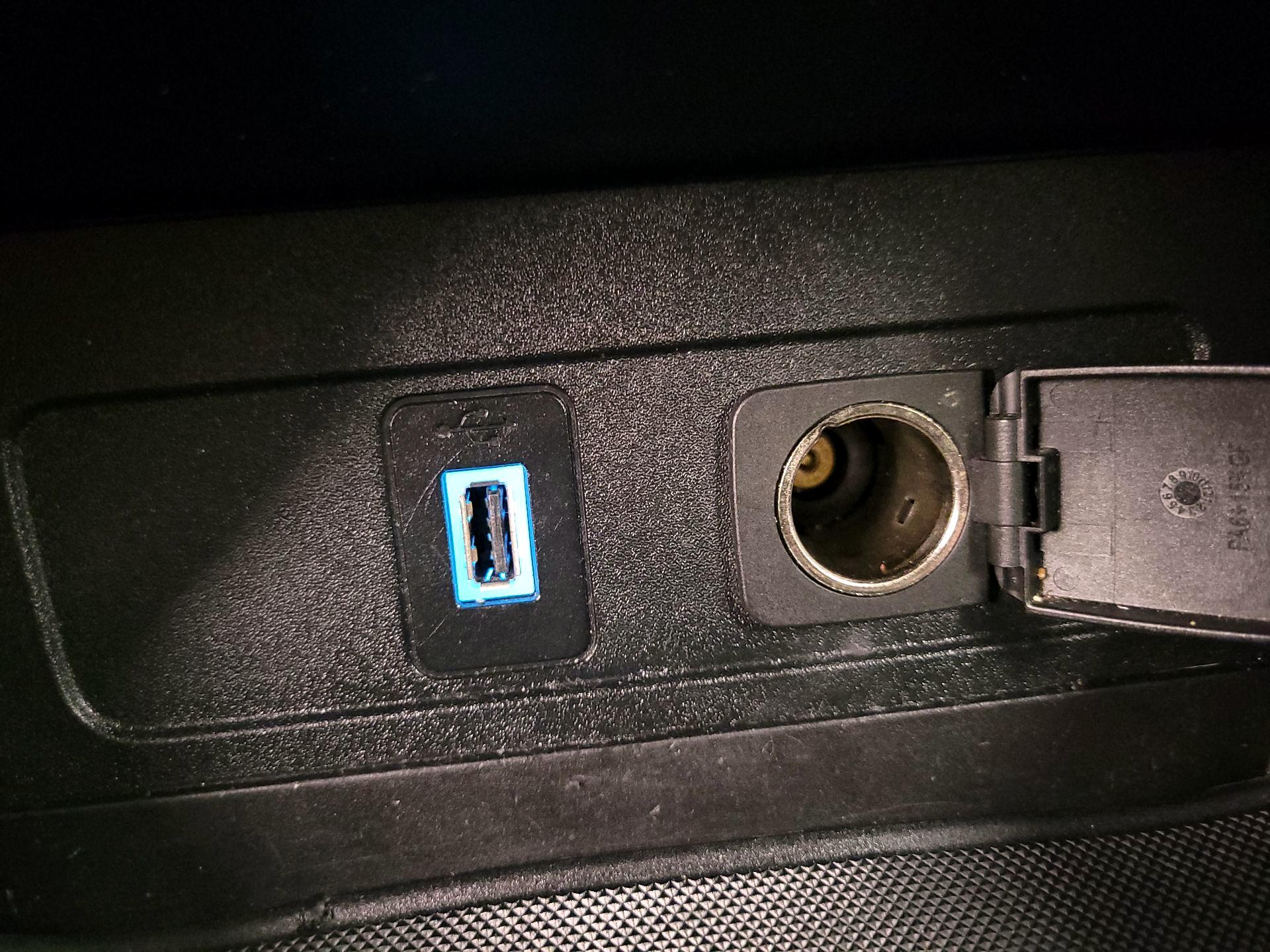 Thumbnail: 2017 Ford Escape - 19