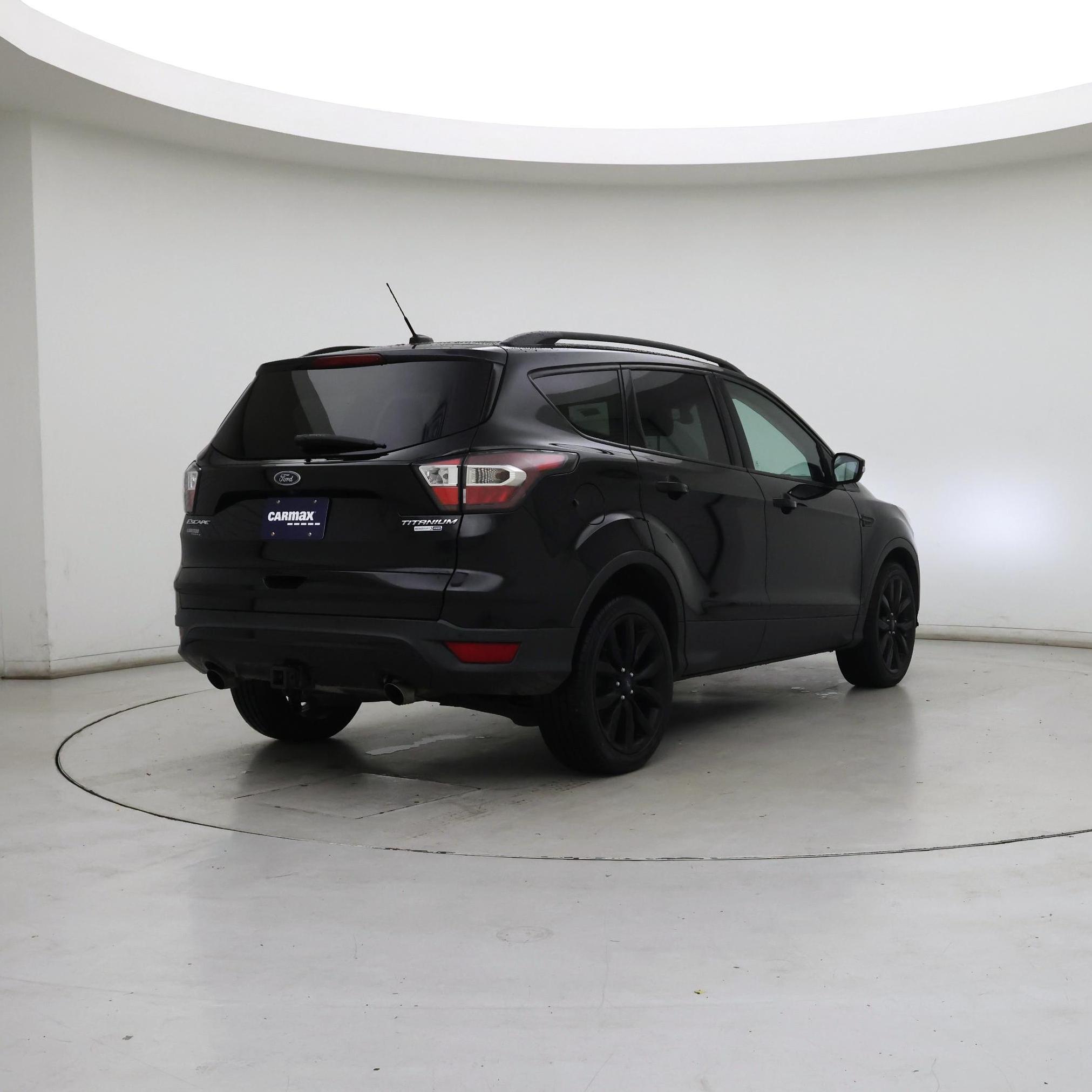 Thumbnail: 2017 Ford Escape - 8