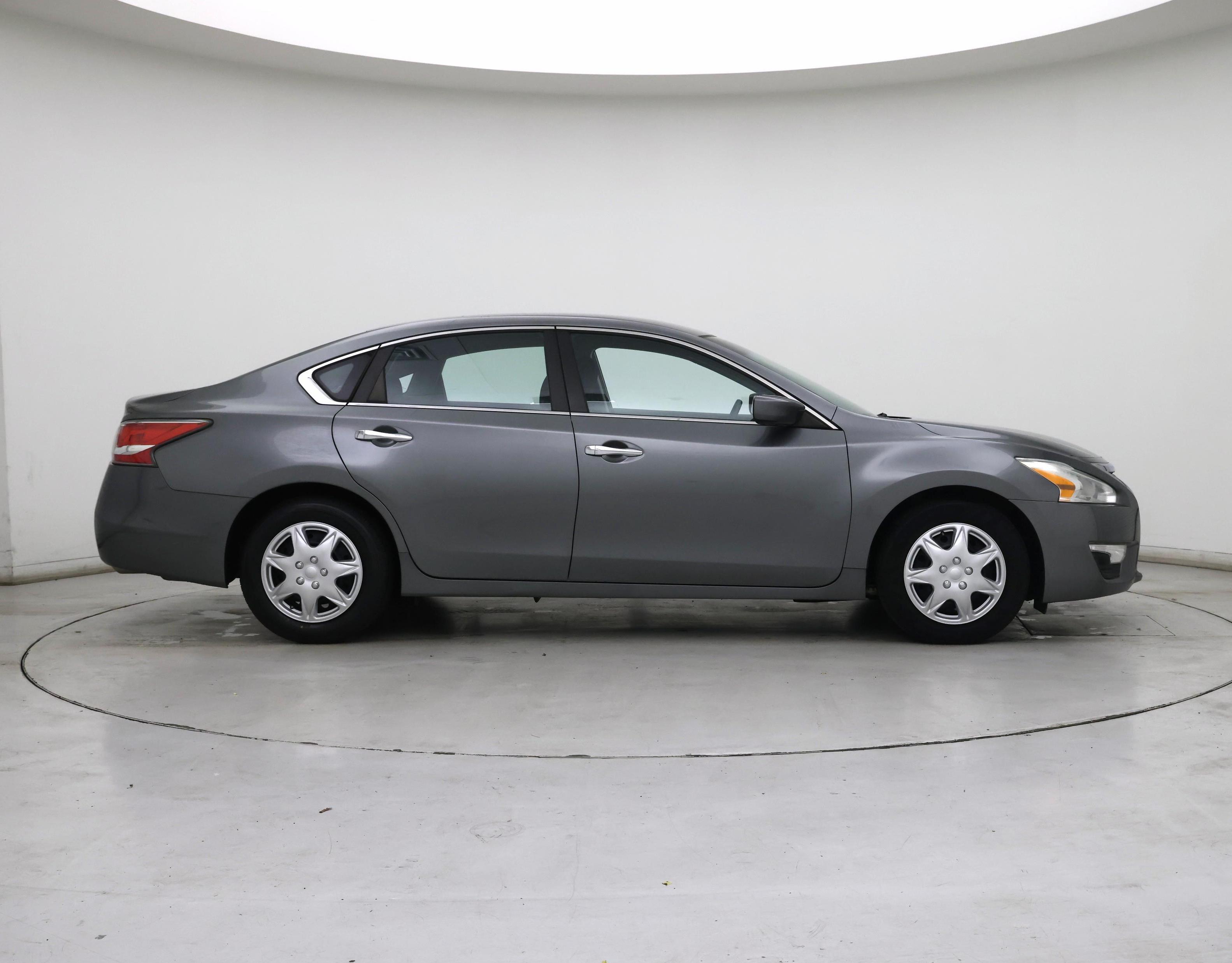 Thumbnail: 2015 Nissan Altima - 7