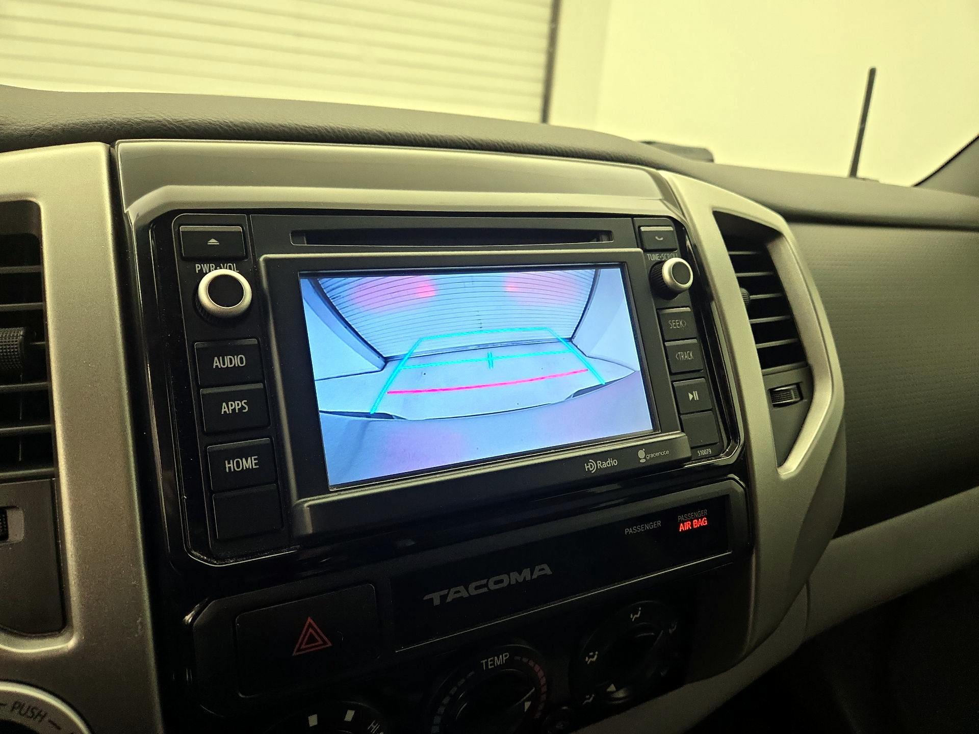 Thumbnail: 2015 Toyota Tacoma - 14