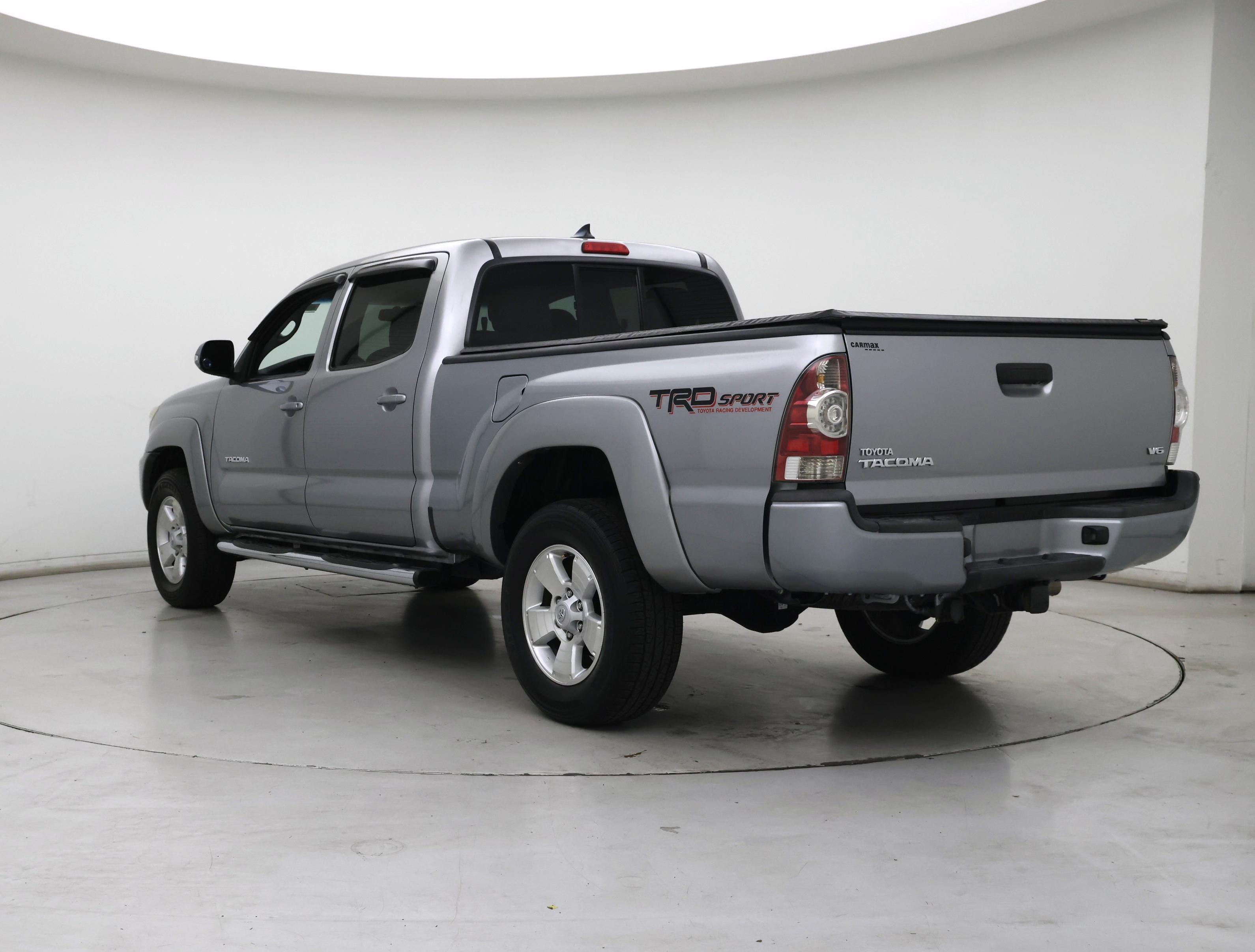 Thumbnail: 2015 Toyota Tacoma - 2