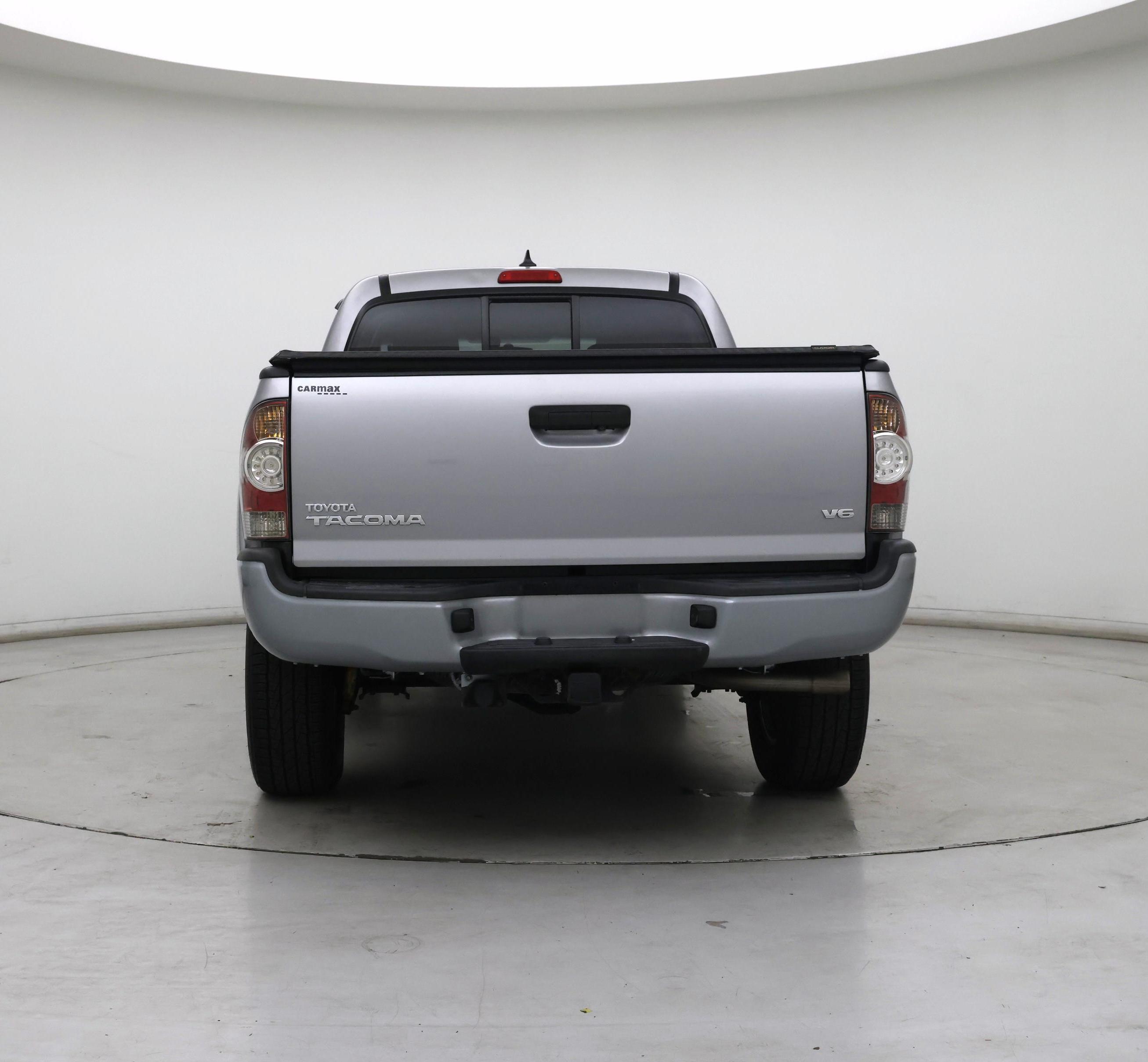 Thumbnail: 2015 Toyota Tacoma - 6