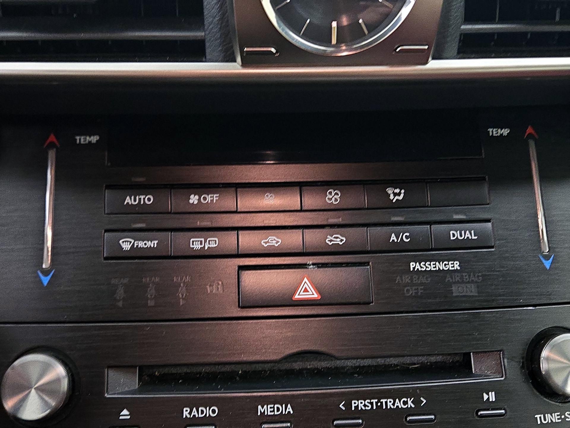 Thumbnail: 2017 Lexus IS - 17