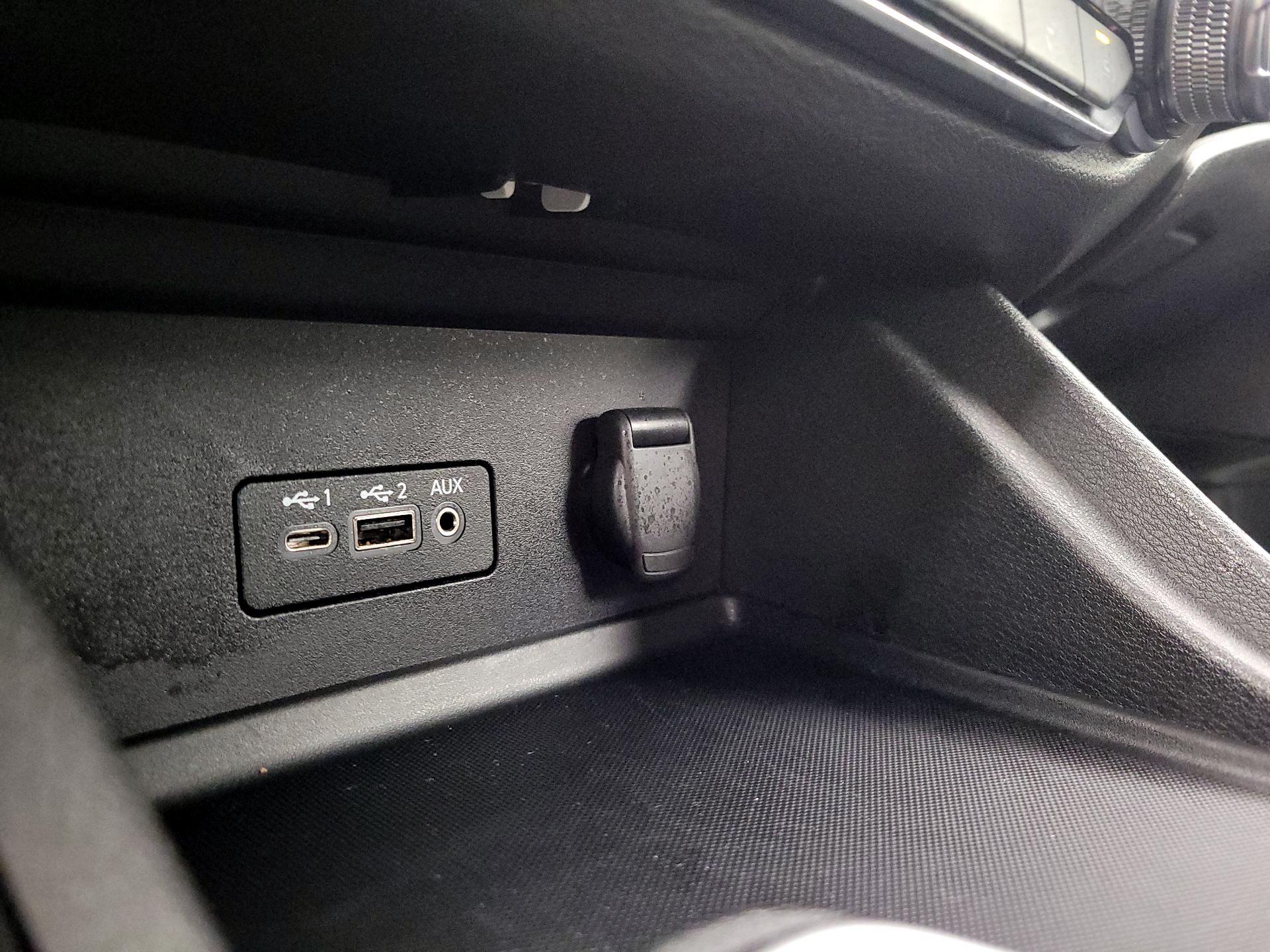 Thumbnail: 2023 Nissan Sentra - 18