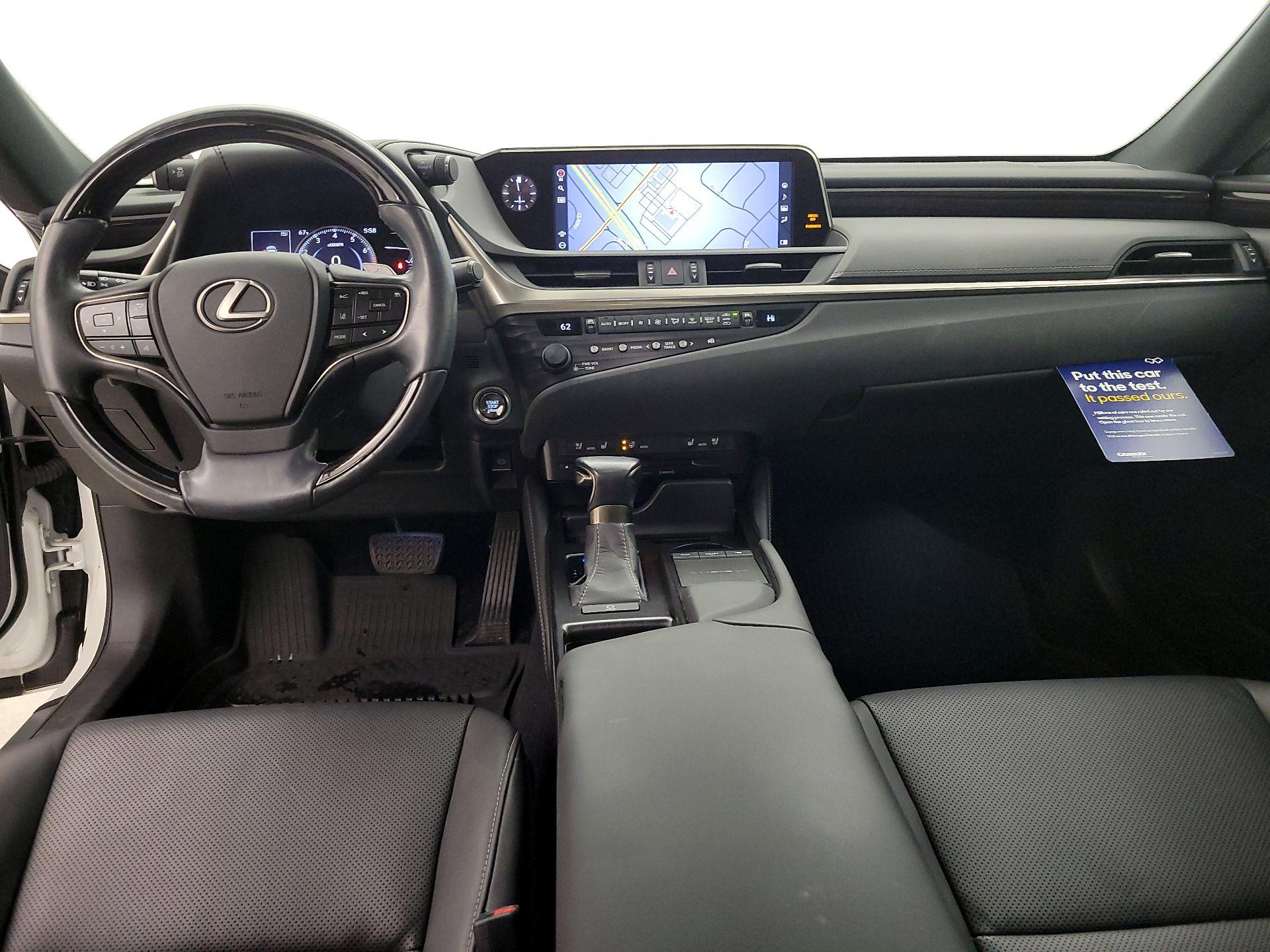 Thumbnail: 2020 Lexus ES - 9